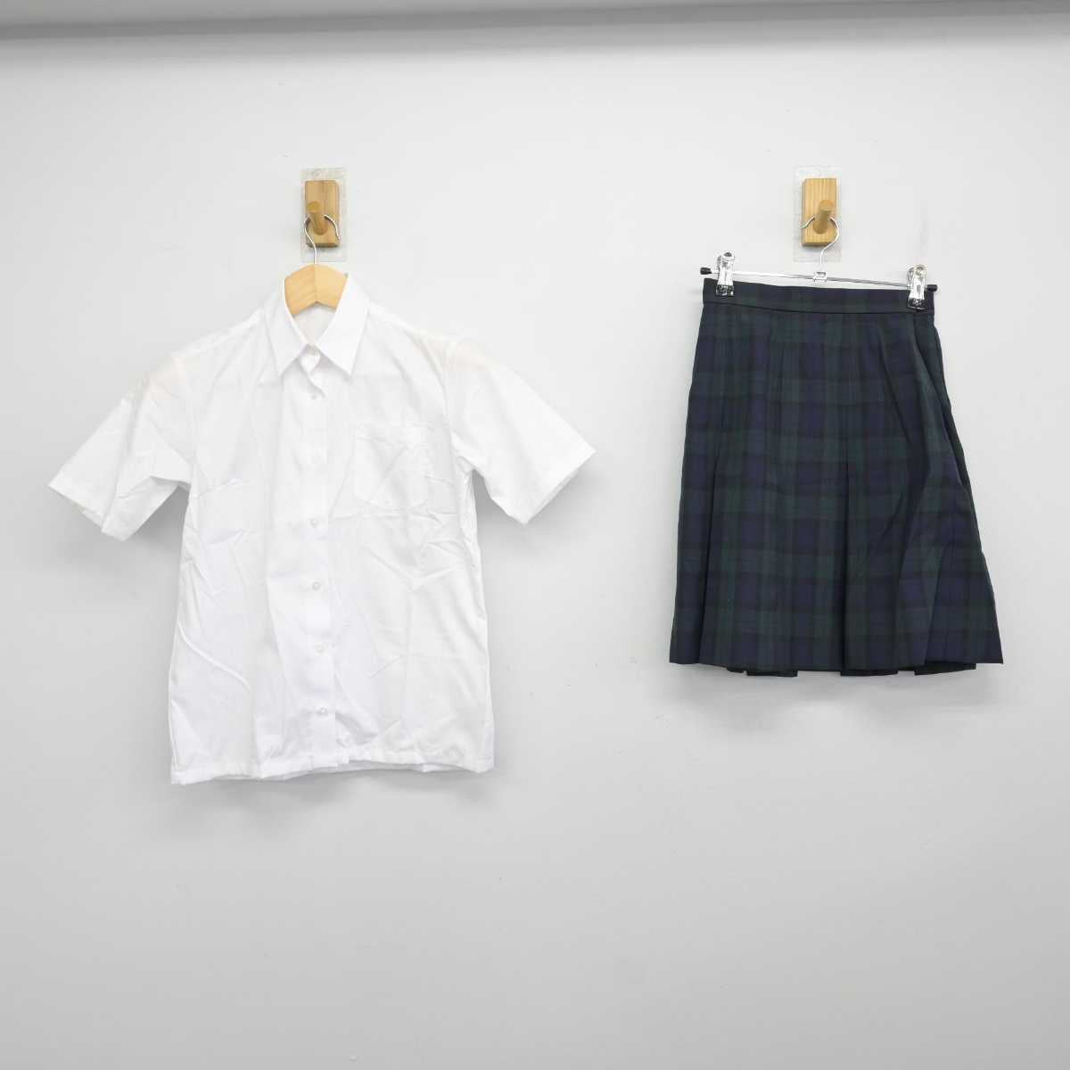 【中古】神奈川県 横浜市立森中学校 女子制服 2点 (シャツ・スカート) sf058353