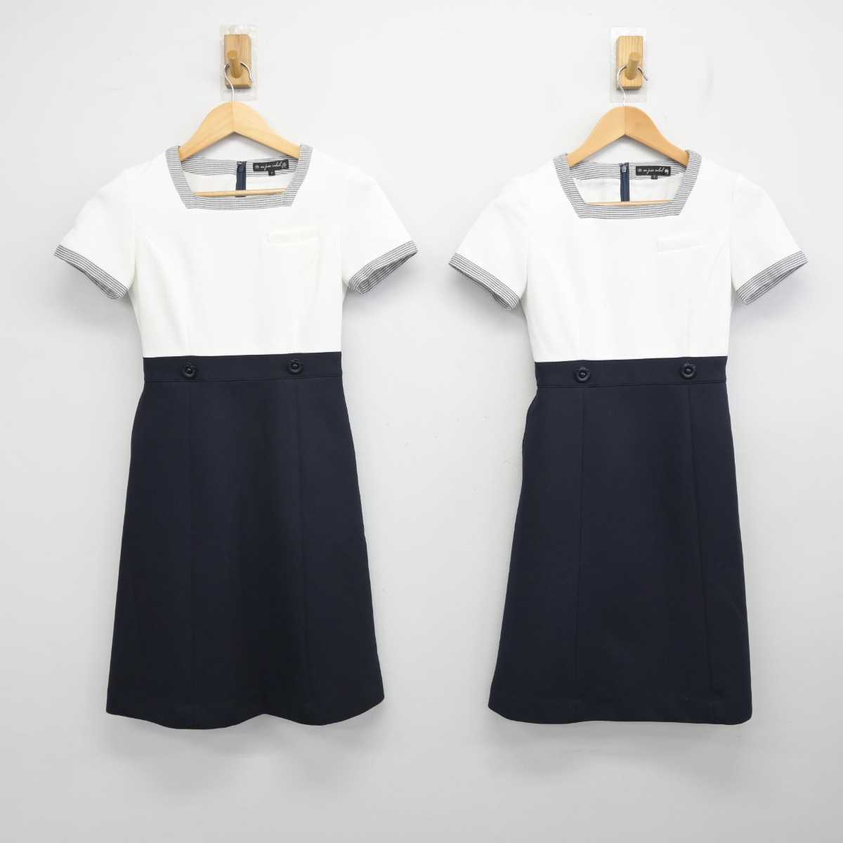 【中古】 大手総合商社受付制服 女子制服 2点 (ワンピース・その他アイテム) sf058506