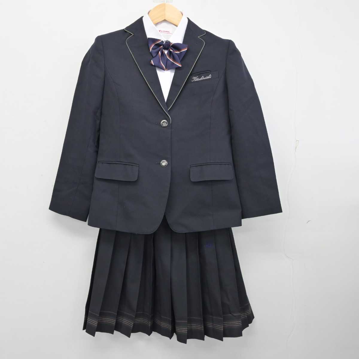 【中古】北海道 北白石中学校 女子制服 4点 (ブレザー・シャツ・スカート) sf058514