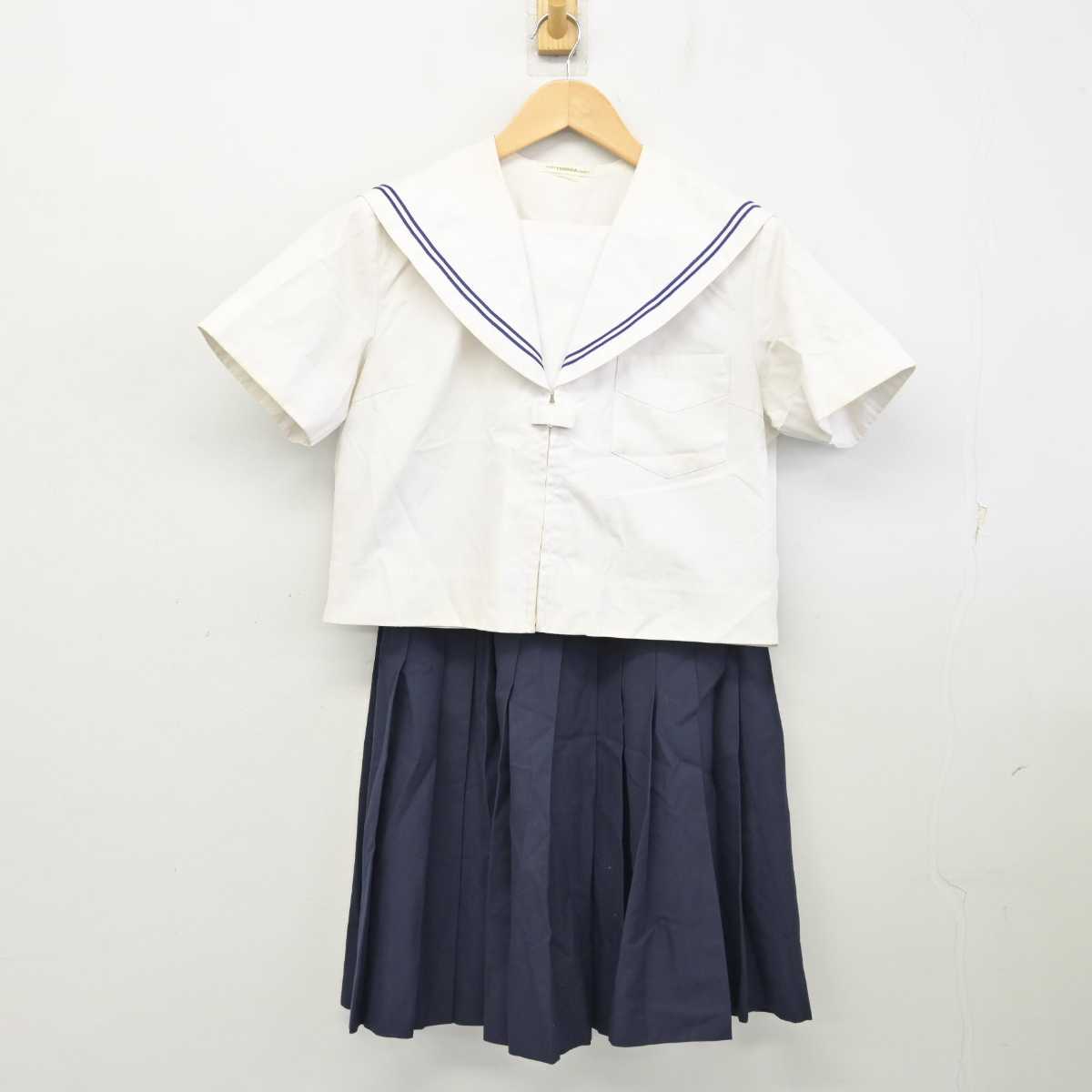 【中古】大阪府 喜連中学校 女子制服 2点 (セーラー服・スカート) sf058715