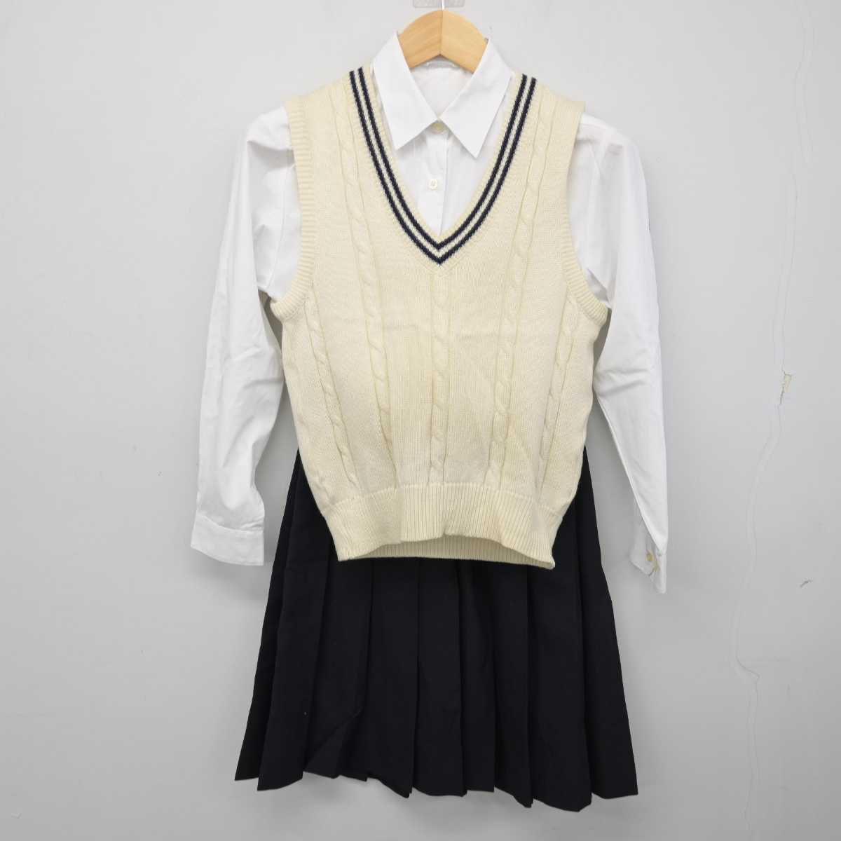 【中古】新潟県 万代高等学校 女子制服 3点 (ニットベスト・シャツ・スカート) sf058731