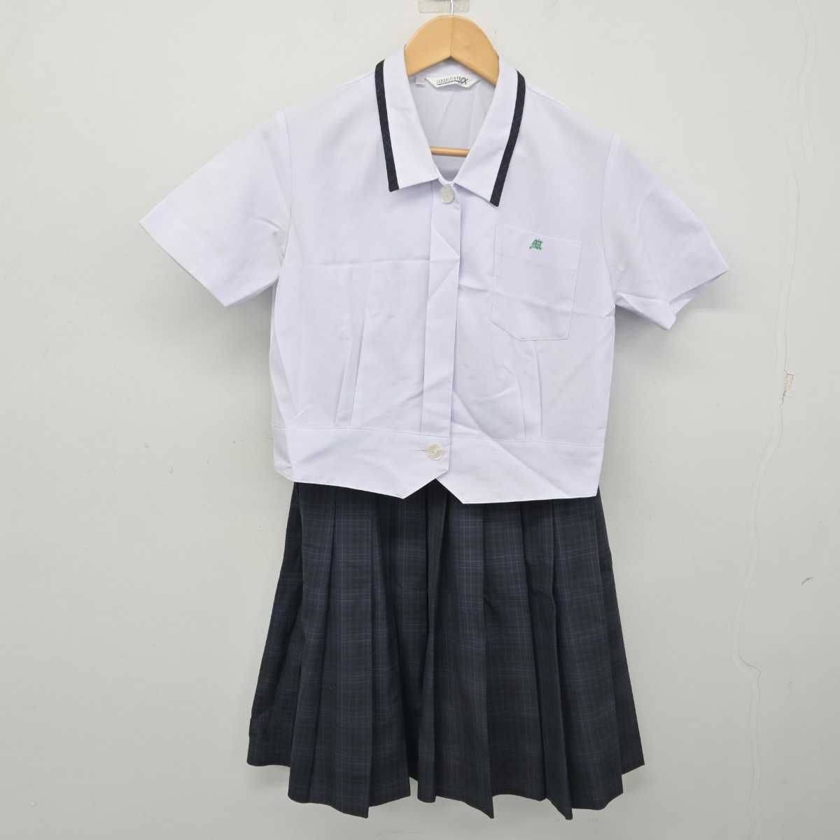 【中古】兵庫県 三木高等学校 女子制服 3点 (シャツ・スカート) sf058740