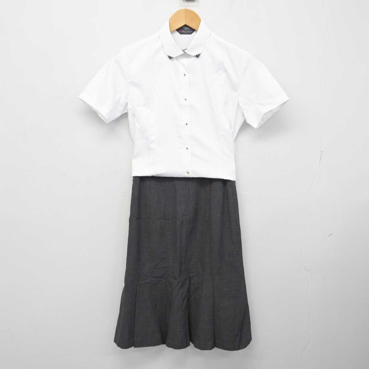 【中古】 事務服 女子制服 2点 (ブラウス・スカート) sf058879