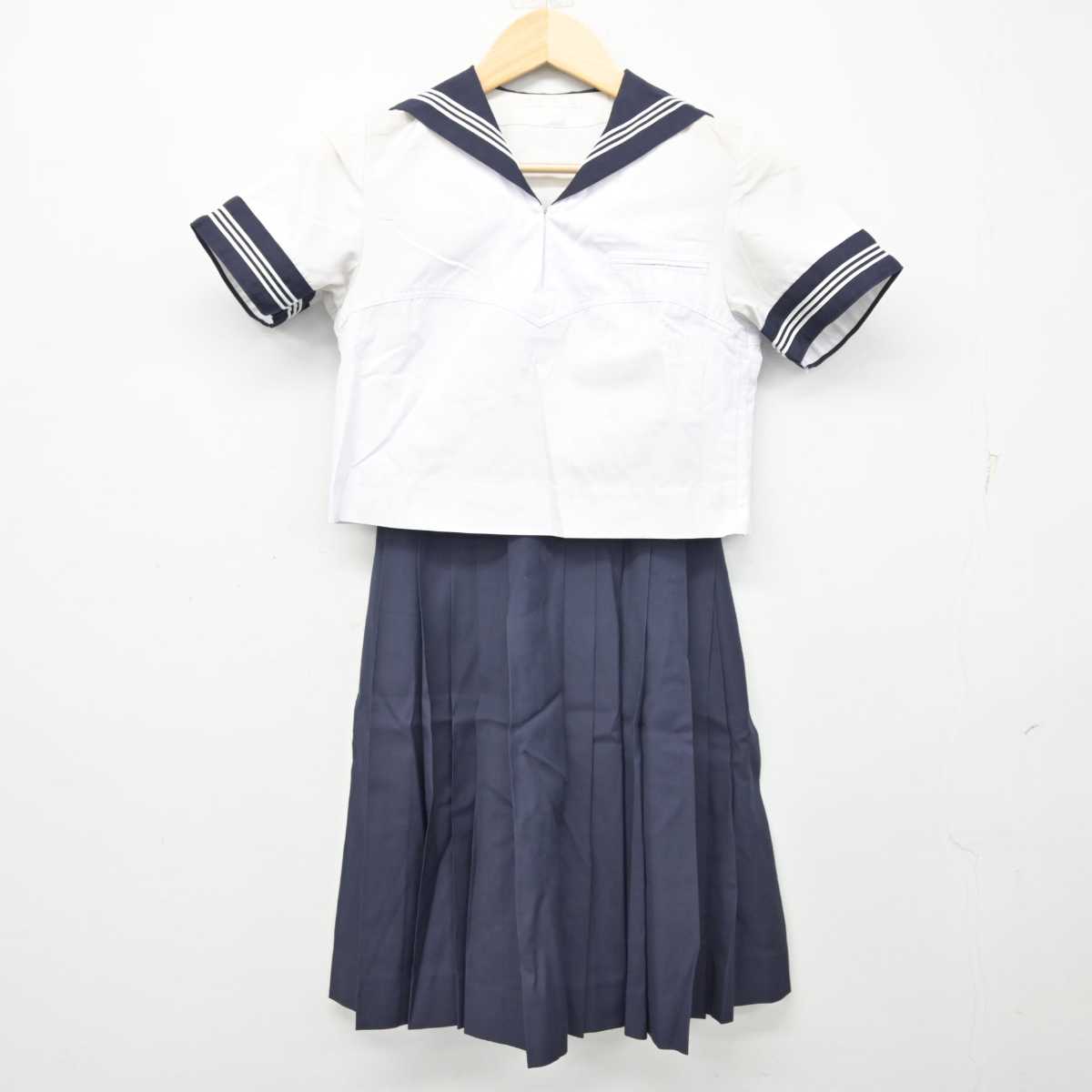 【中古】東京都 豊島岡女子学園 中学校・高等学校 女子制服 2点 (セーラー服・スカート) sf058905