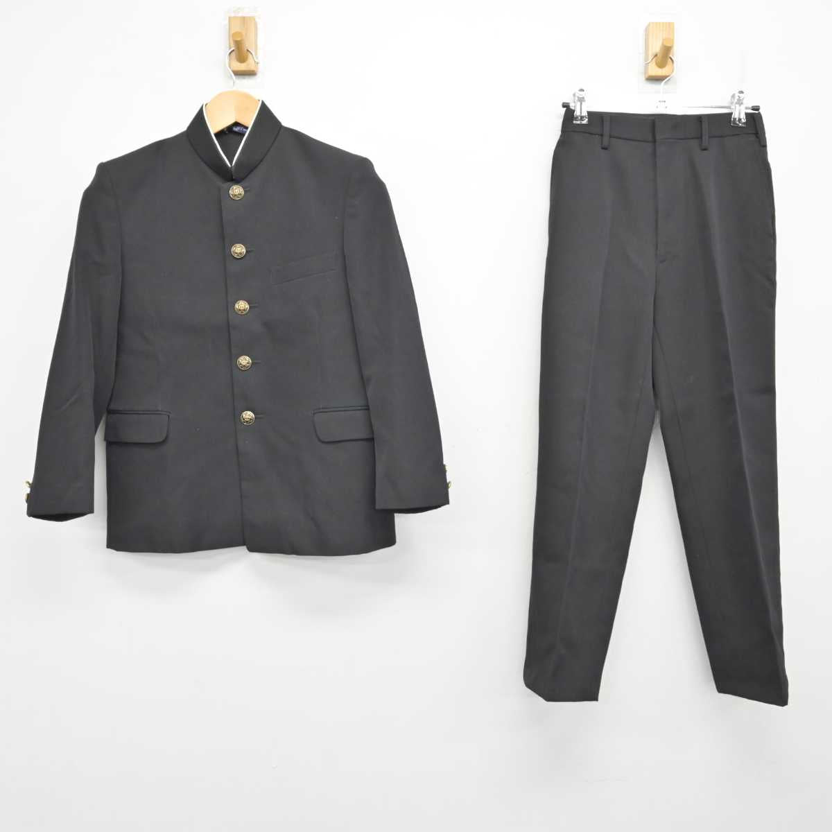 【中古】北海道 中頓別中学校 男子制服 2点 (学ラン・ズボン) sf058977