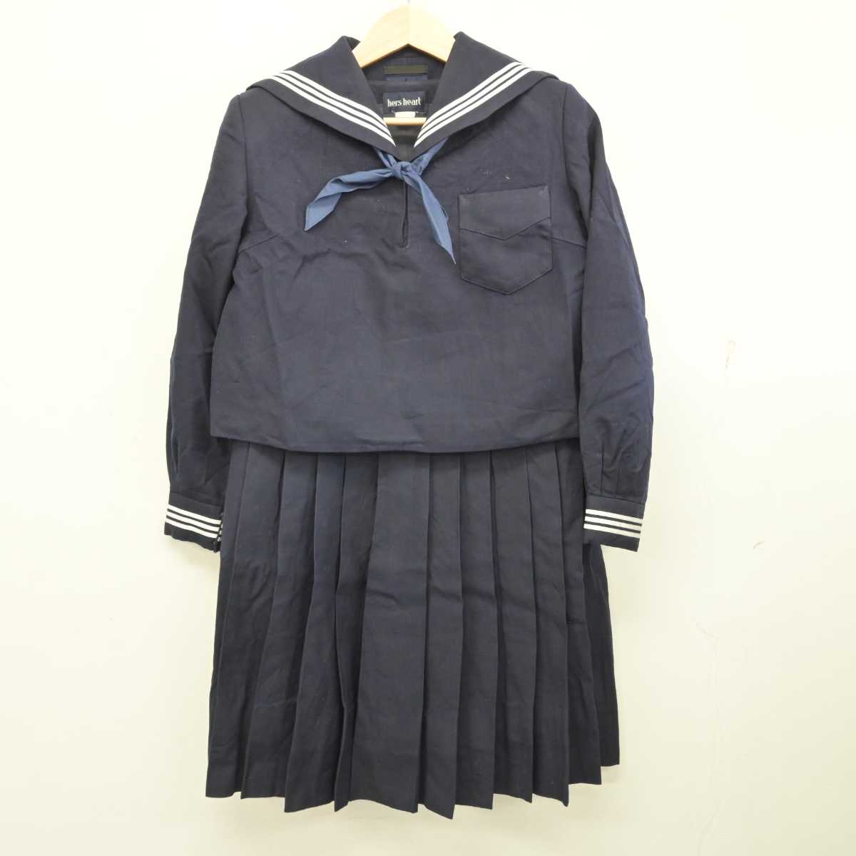 【中古】神奈川県 神奈川学園中学・高等学校 女子制服 3点 (セーラー服・ジャンパースカート) sf059046