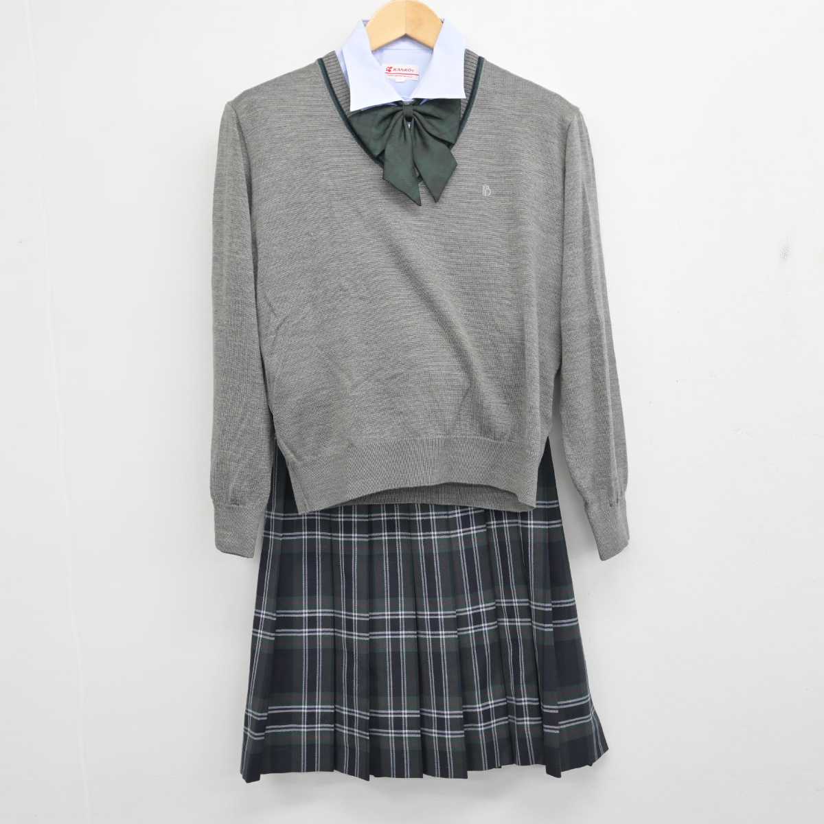 【中古】東京都 文京学院大学女子高等学校 女子制服 4点 (ニット・シャツ・スカート) sf059154