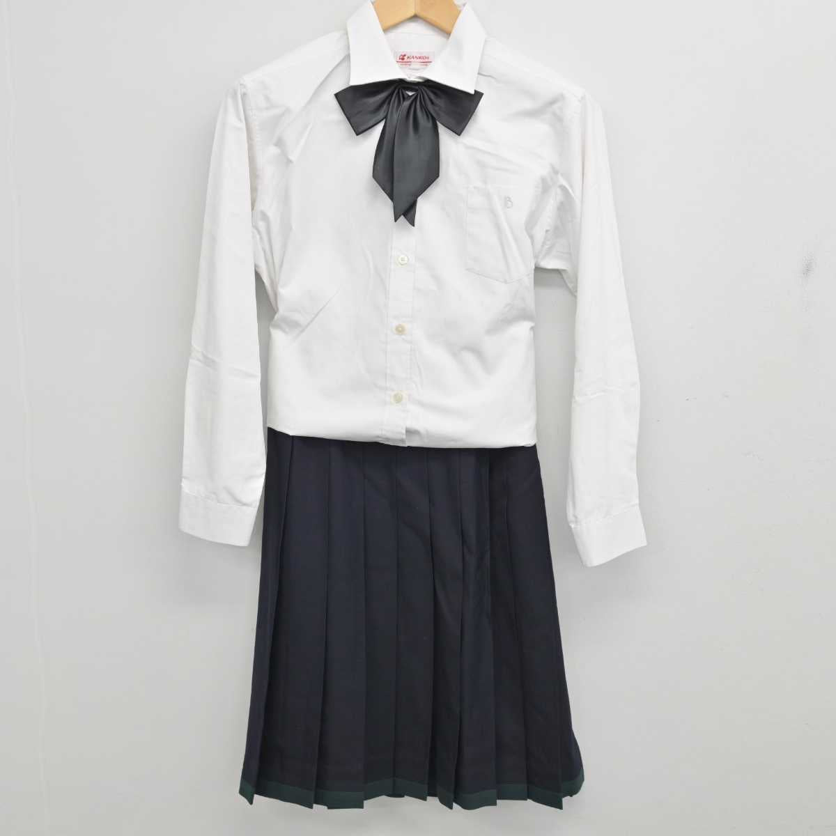 【中古】東京都 文京学院大学女子高等学校 女子制服 4点 (ブレザー・シャツ・スカート) sf059155