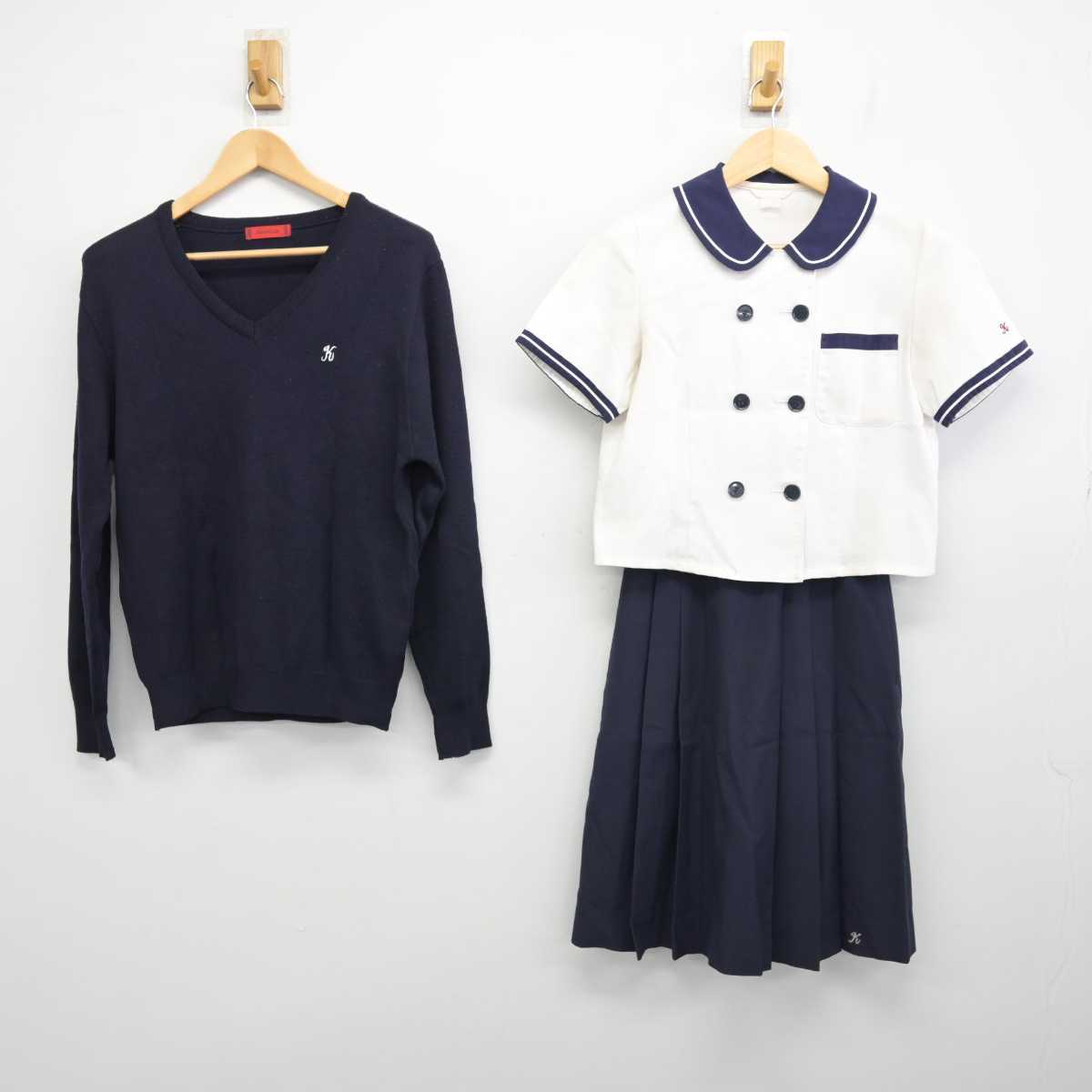 【中古】静岡県 湖西高等学校 女子制服 3点 (ニット・ブラウス・スカート) sf059182