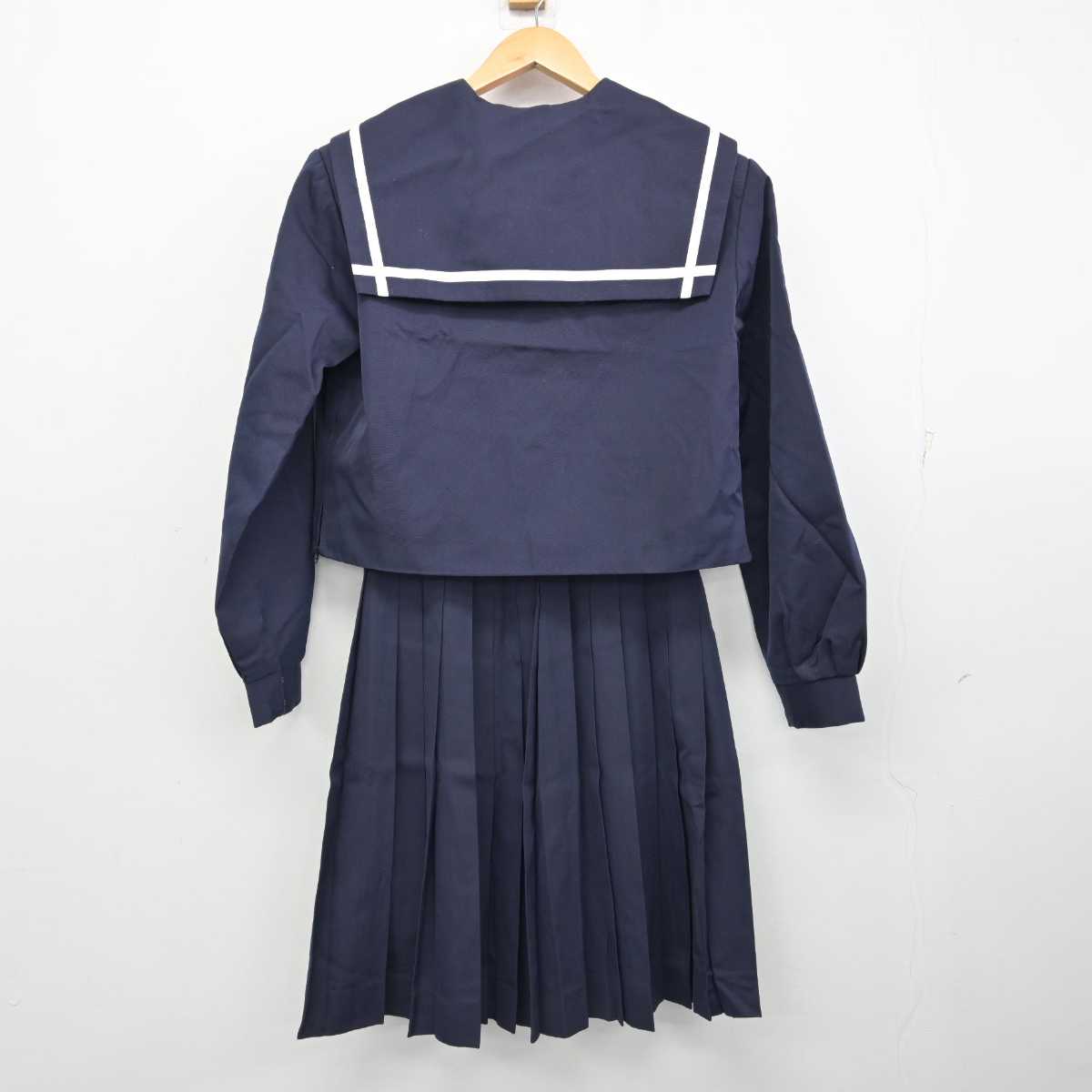 【中古】香川県 飯山中学校 女子制服 3点 (セーラー服・スカート) sf059188