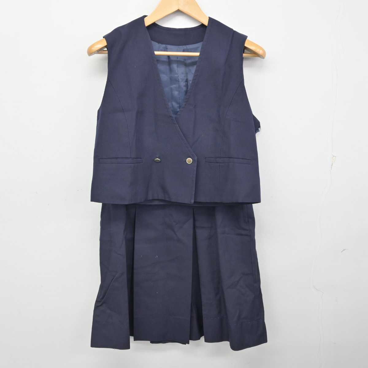 【中古】大阪府 岸和田高等学校 女子制服 3点 (ブレザー・ベスト・スカート) sf059285