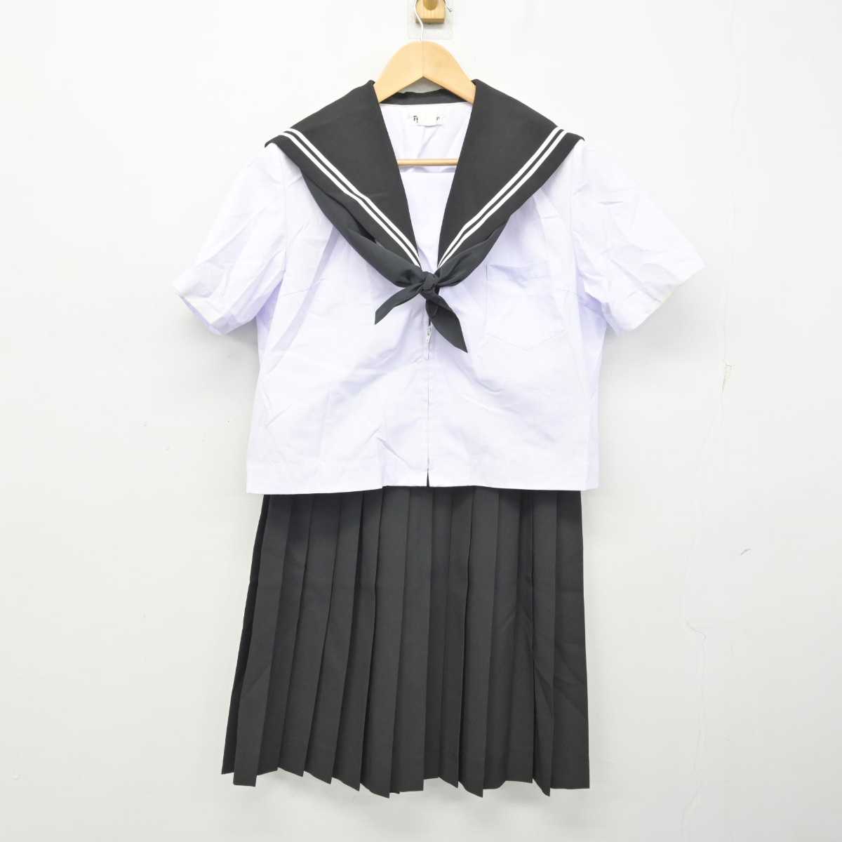 【中古】愛知県 音羽中学校 女子制服 3点 (セーラー服・スカート) sf059380