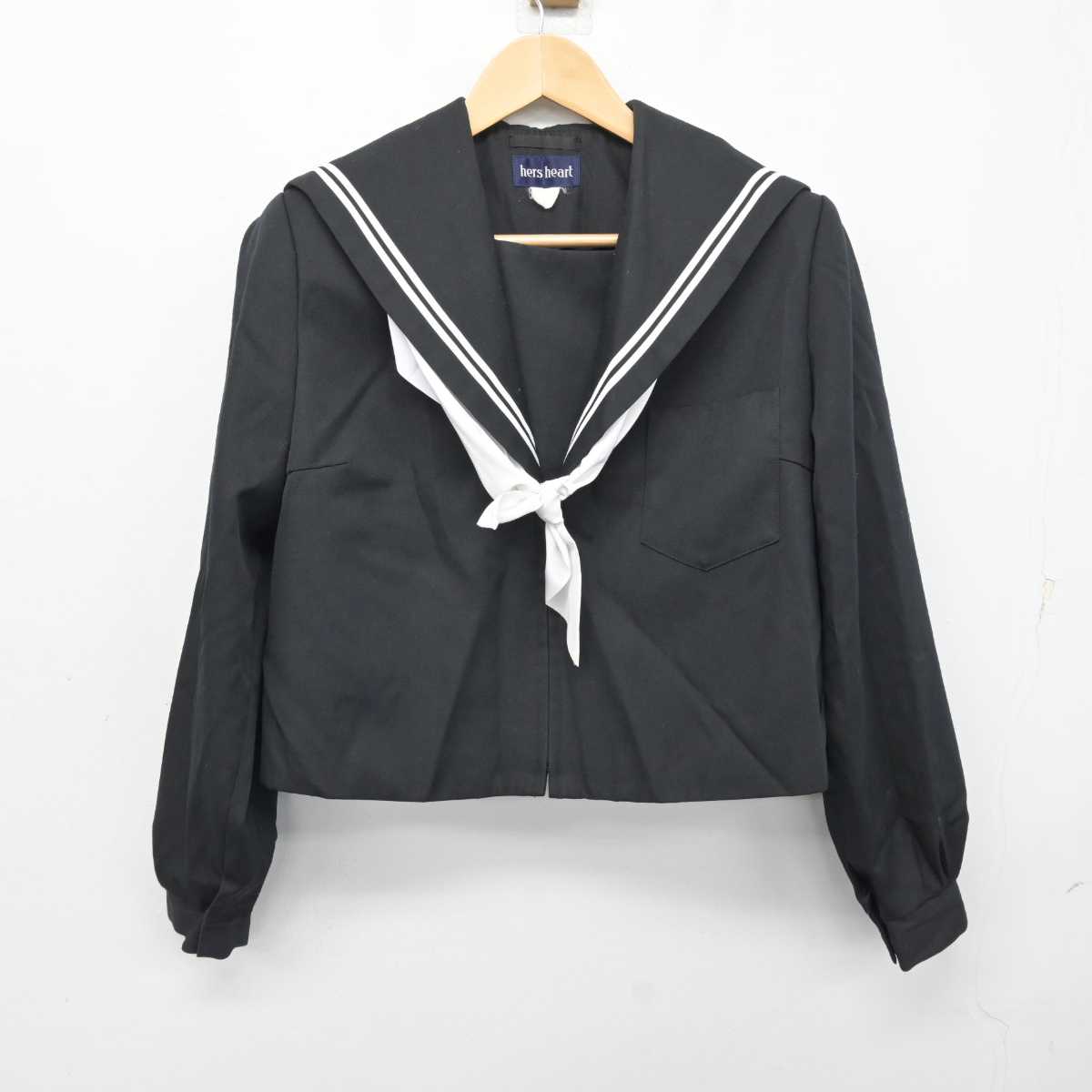 【中古】愛知県 音羽中学校 女子制服 3点 (セーラー服・スカート) sf059382