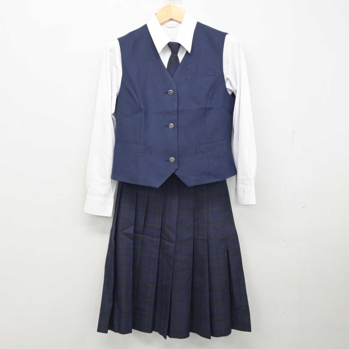 【中古】福岡県 春日高等学校 女子制服 5点 (ブレザー・ベスト・シャツ・スカート) sf059408