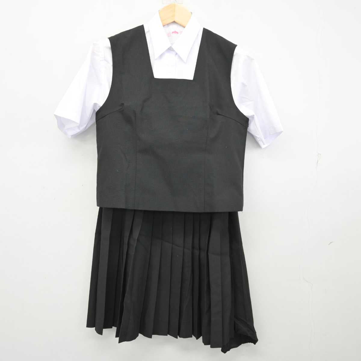 【中古】香川県 高松第一高等学校 女子制服 3点 (ベスト・シャツ・スカート) sf059476