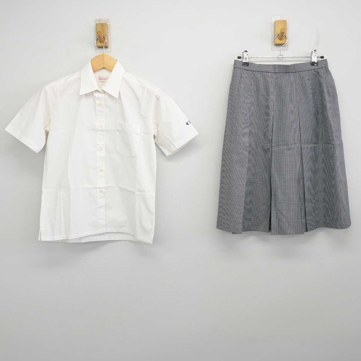 【中古】千葉県 千葉西高等学校 女子制服 2点 (シャツ・スカート) sf059496