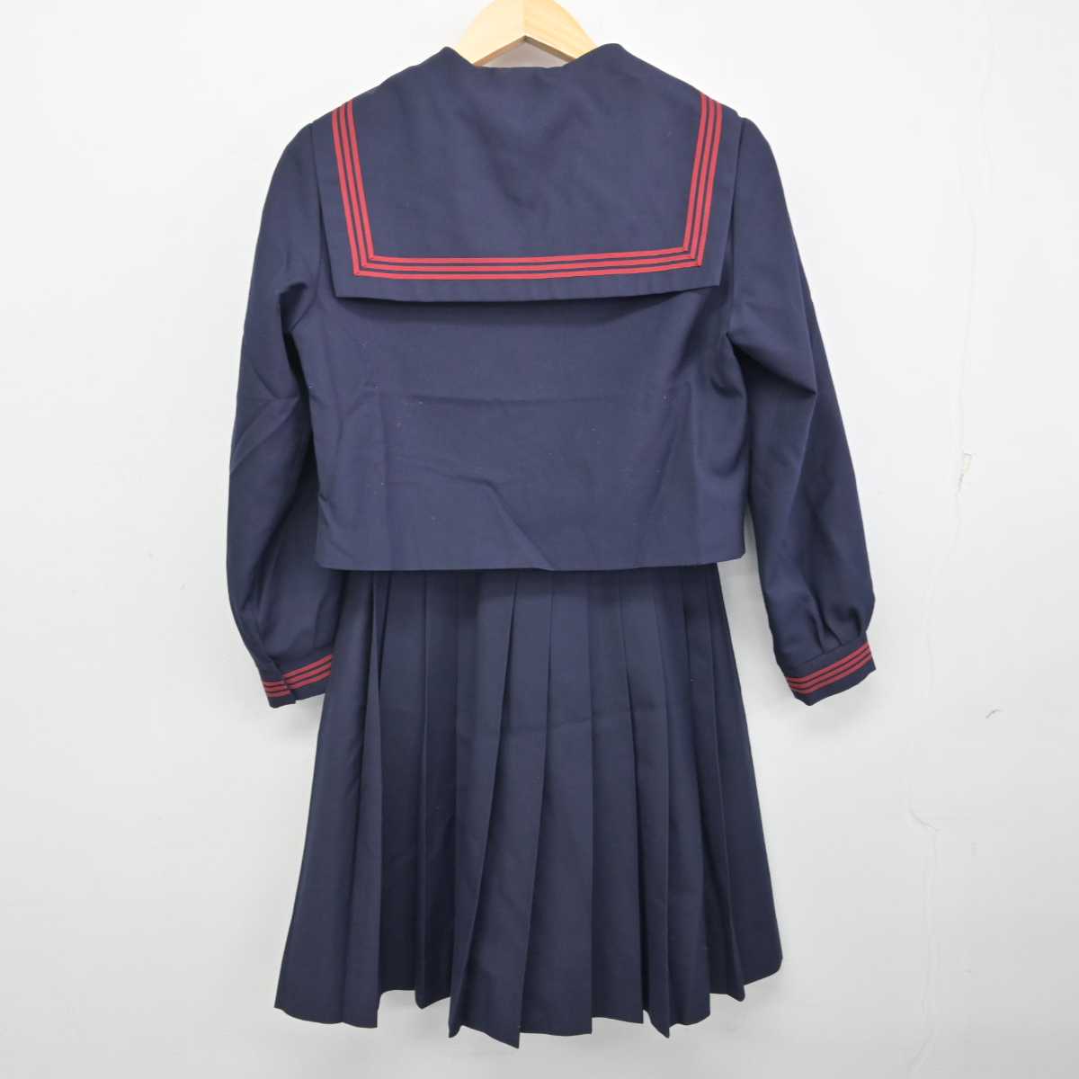 【中古】埼玉県 所沢市立美原中学校 女子制服 3点 (セーラー服・スカート) sf059497