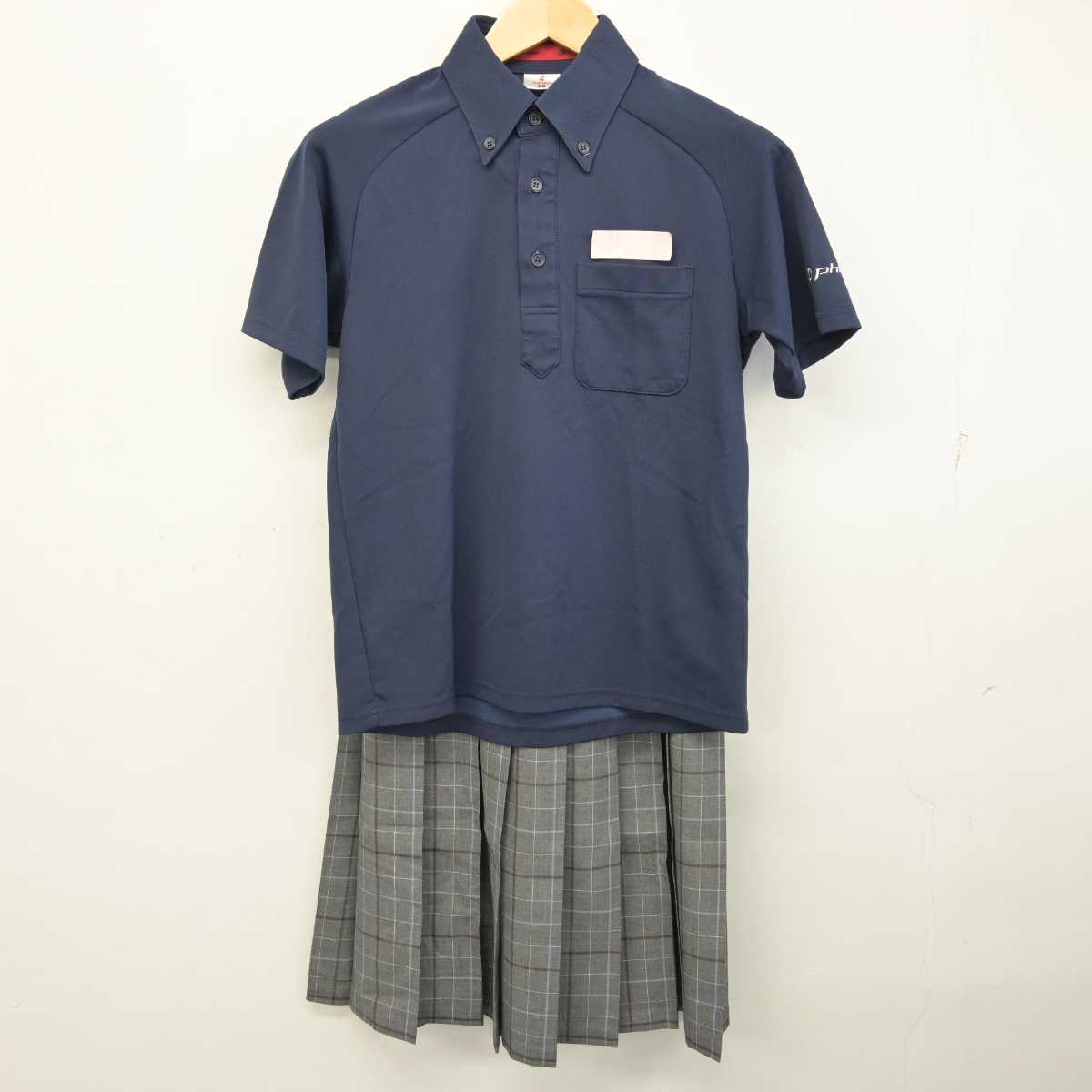 【中古】福岡県 粕屋中学校 女子制服 3点 (シャツ・シャツ・スカート) sf059523