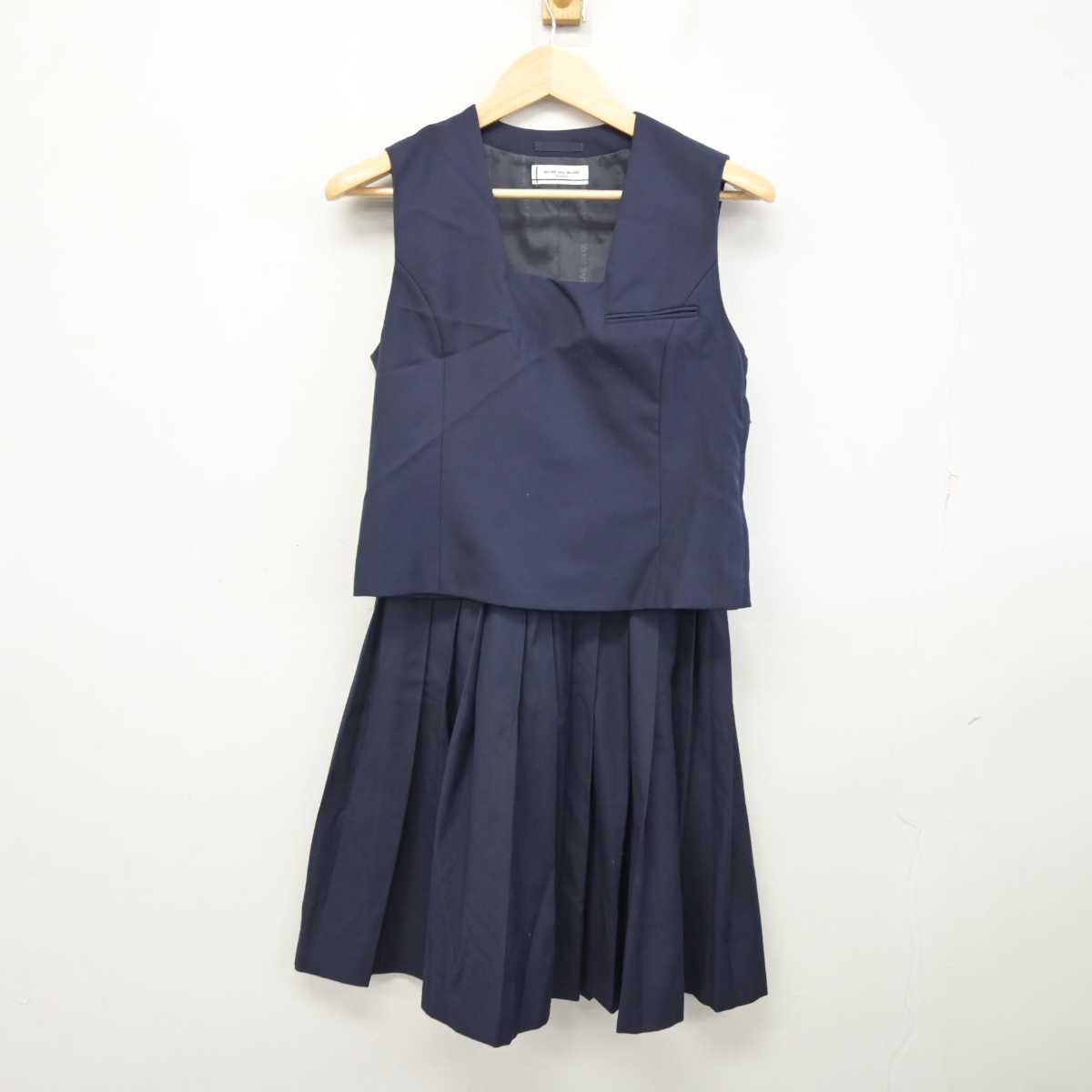 【中古】北海道 東栄中学校 女子制服 2点 (ベスト・スカート) sf059532