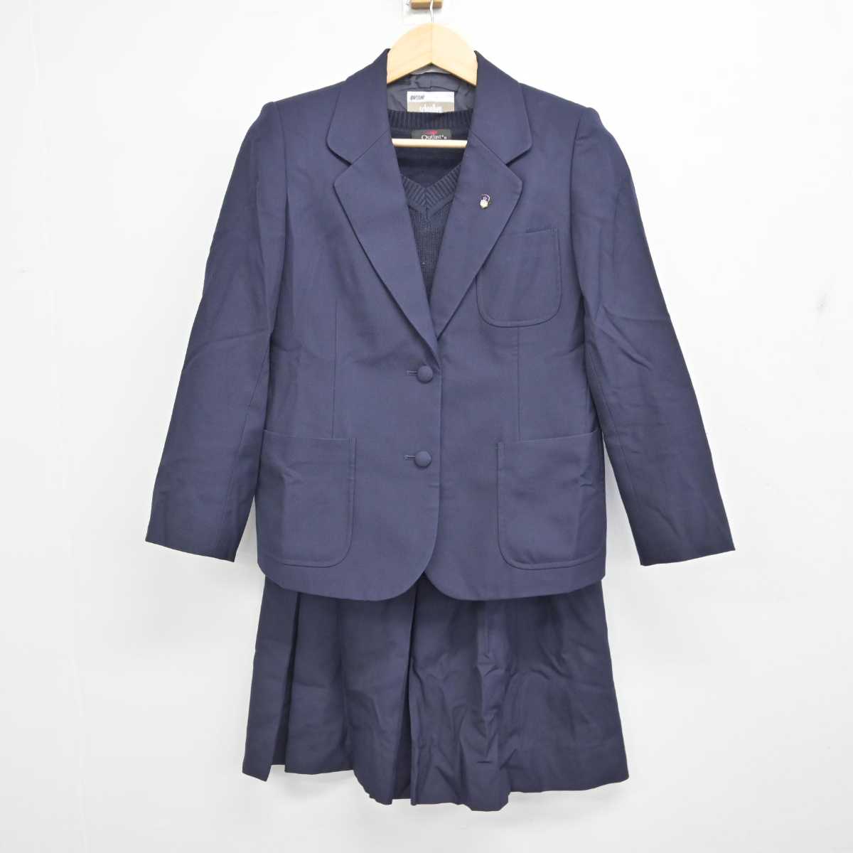 【中古】埼玉県 大宮北高等学校 女子制服 4点 (ブレザー・ニット・スカート) sf059602