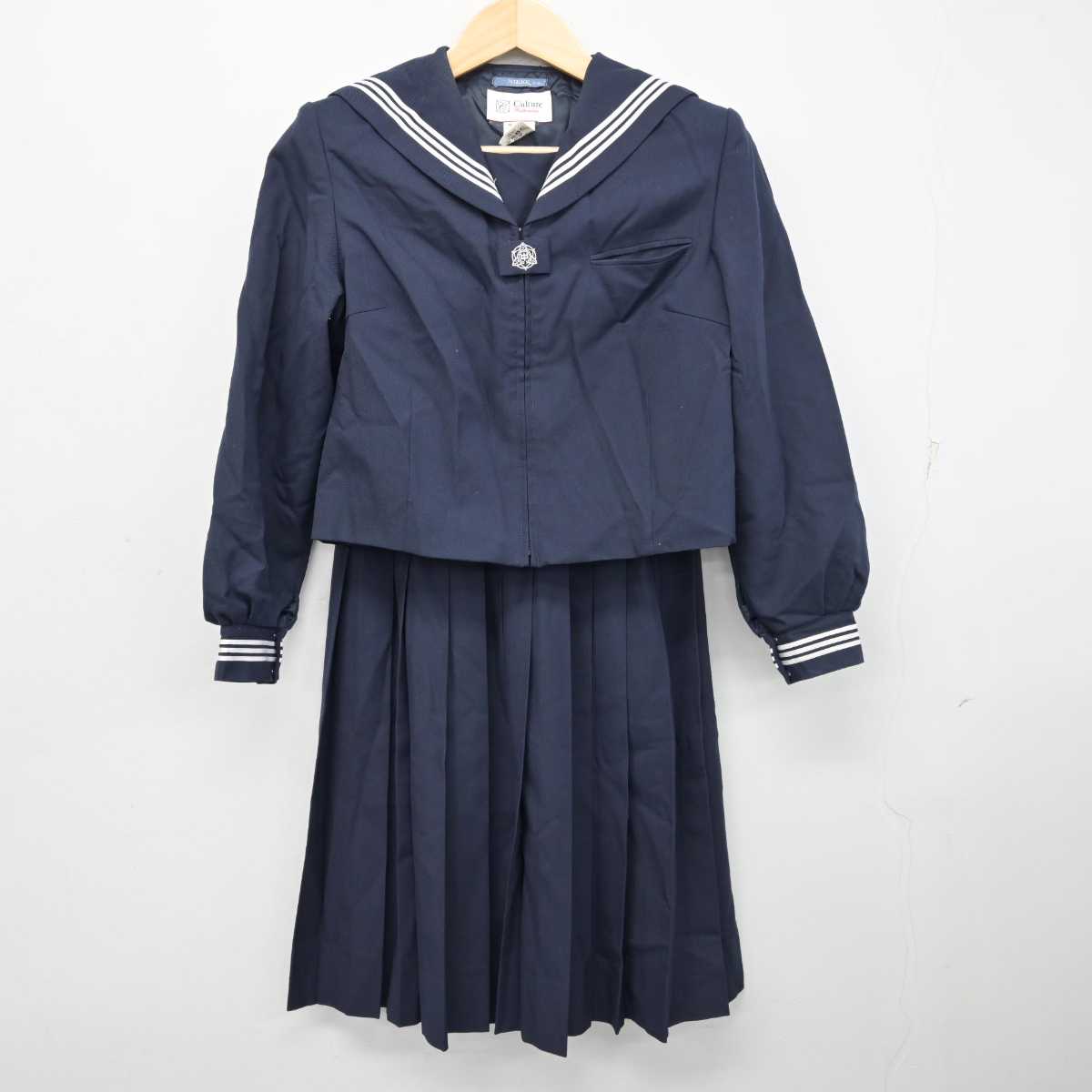 【中古】埼玉県 さいたま市立大谷中学校 女子制服 2点 (セーラー服・スカート) sf059605