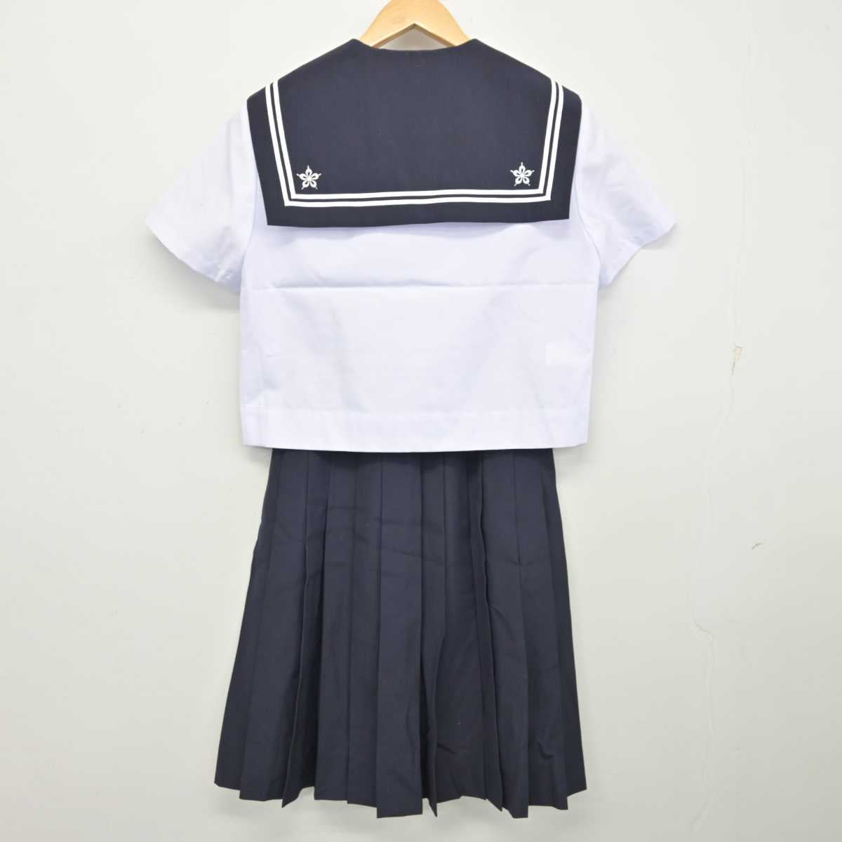 【中古】静岡県 沼津市立大岡中学校 女子制服 3点 (セーラー服・スカート) sf059614