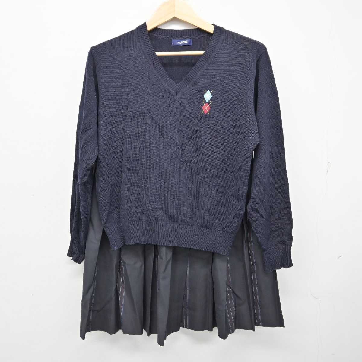 【中古】東京都 八王子実践高等学校 女子制服 4点 (ニット・スカート) sf059627