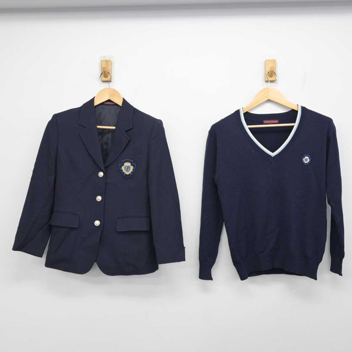 【中古】愛知県 日本福祉大学付属高等学校 女子制服 2点 (ブレザー・ニット) sf059660