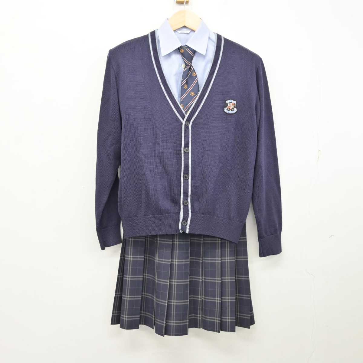 【中古】岡山県 和気閑谷高等学校 女子制服 5点 (ブレザー・ニット・シャツ・スカート) sf059730