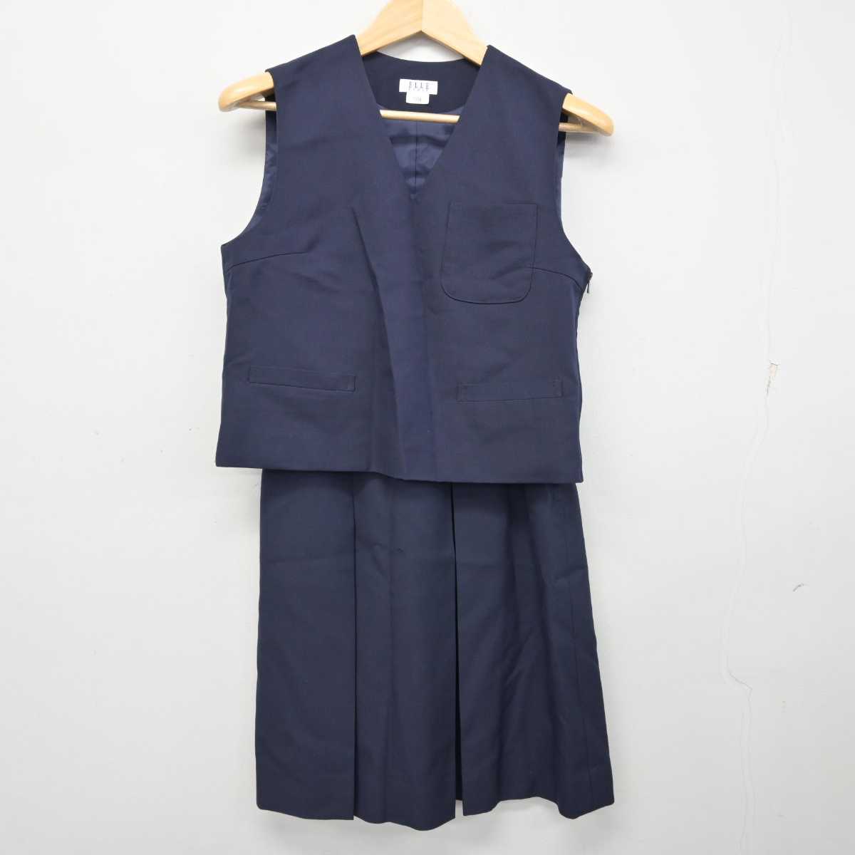 【中古】静岡県 大里中学校 女子制服 3点 (ブレザー・ベスト・スカート) sf059779