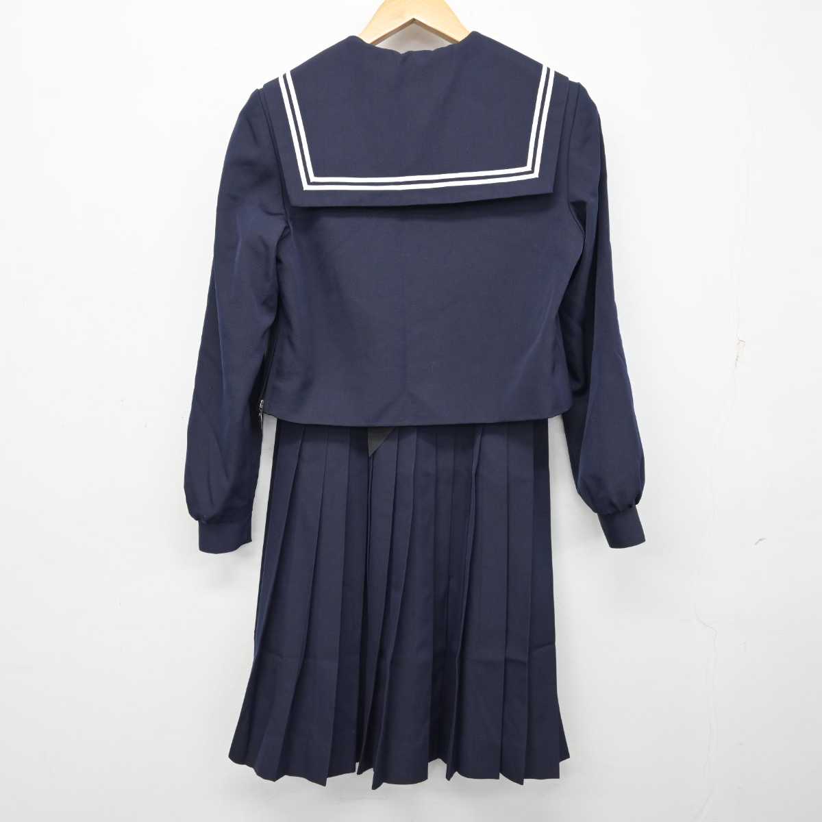 【中古】愛知県 岡崎市立甲山中学校 女子制服 3点 (セーラー服・スカート) sf059811