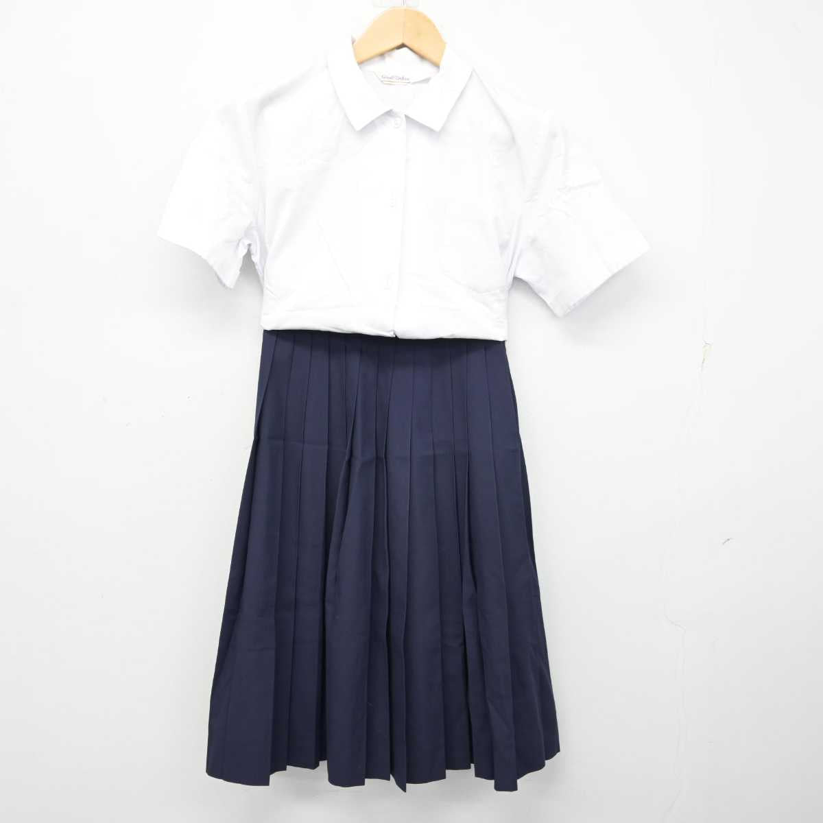 【中古】愛知県 岡崎市立甲山中学校 女子制服 2点 (シャツ・スカート) sf059813