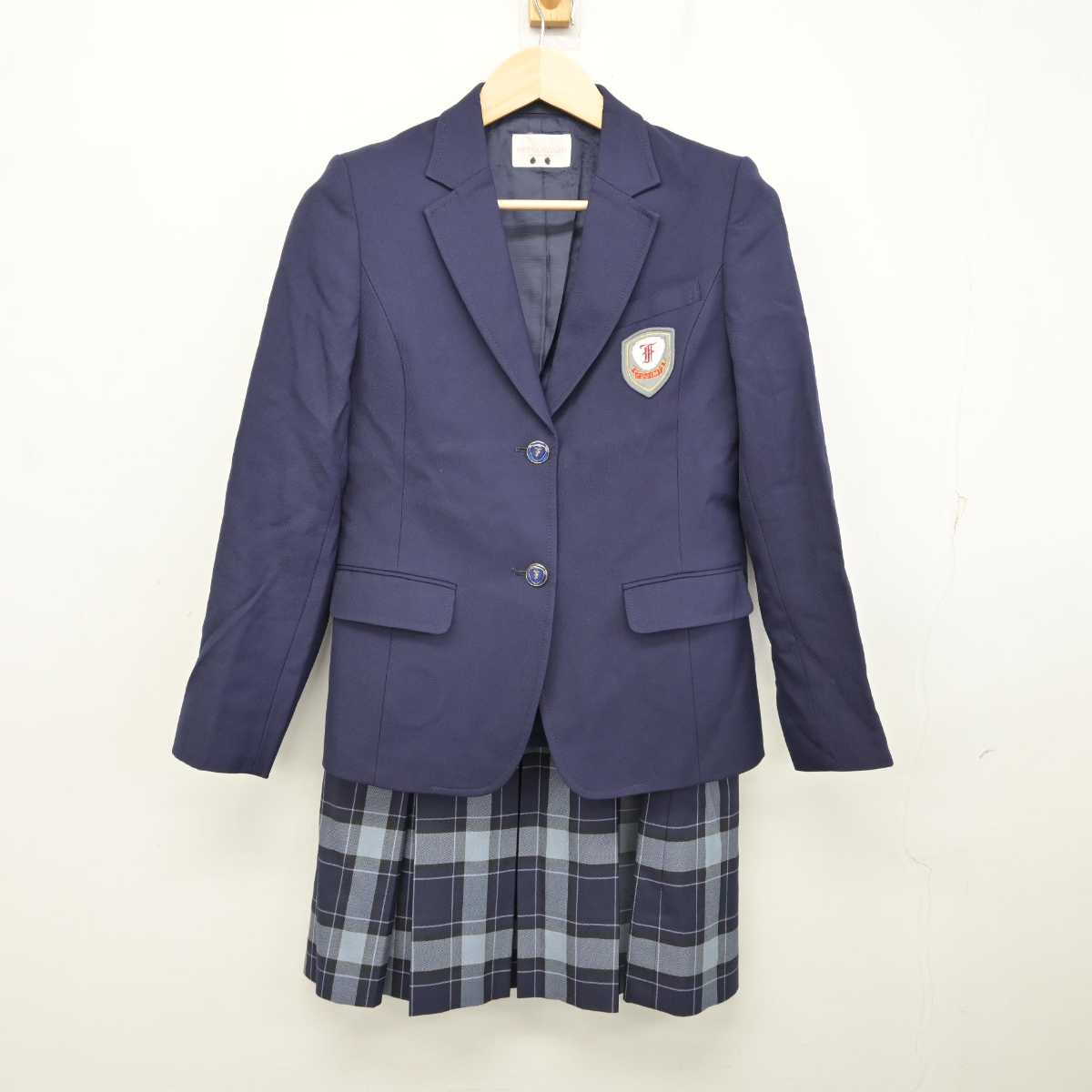 【中古】東京都 富士見中学高等学校 女子制服 3点 (ブレザー・ニット・スカート) sf059834