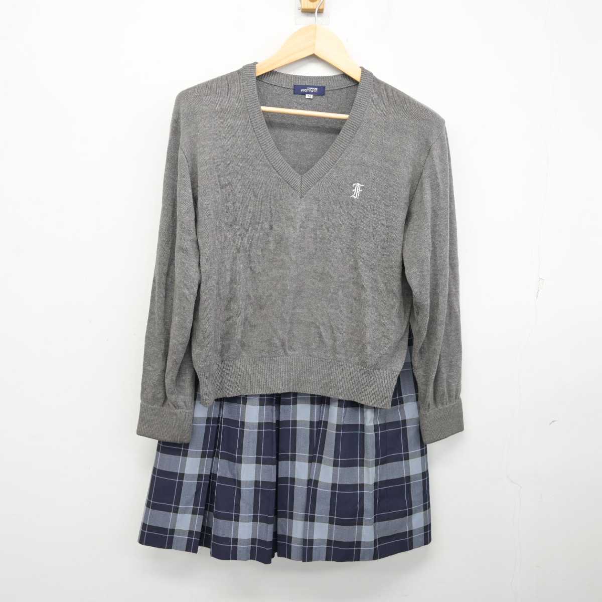 【中古】東京都 富士見中学高等学校 女子制服 3点 (ニット・ニット・スカート) sf059835