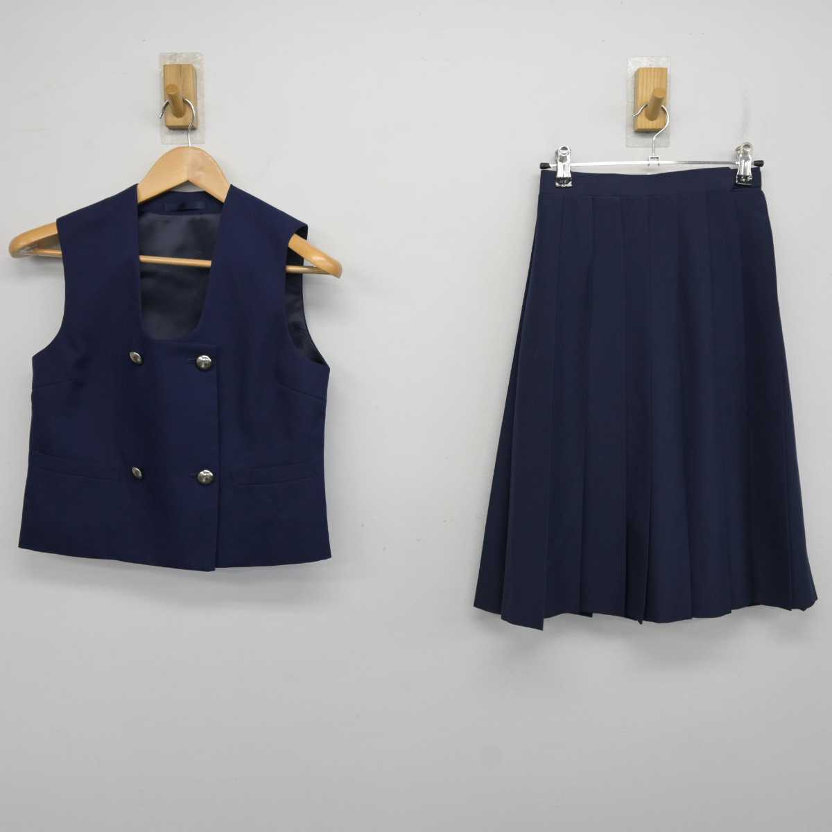 【中古】栃木県 陽北中学校 女子制服 3点 (ベスト・スカート) sf059989