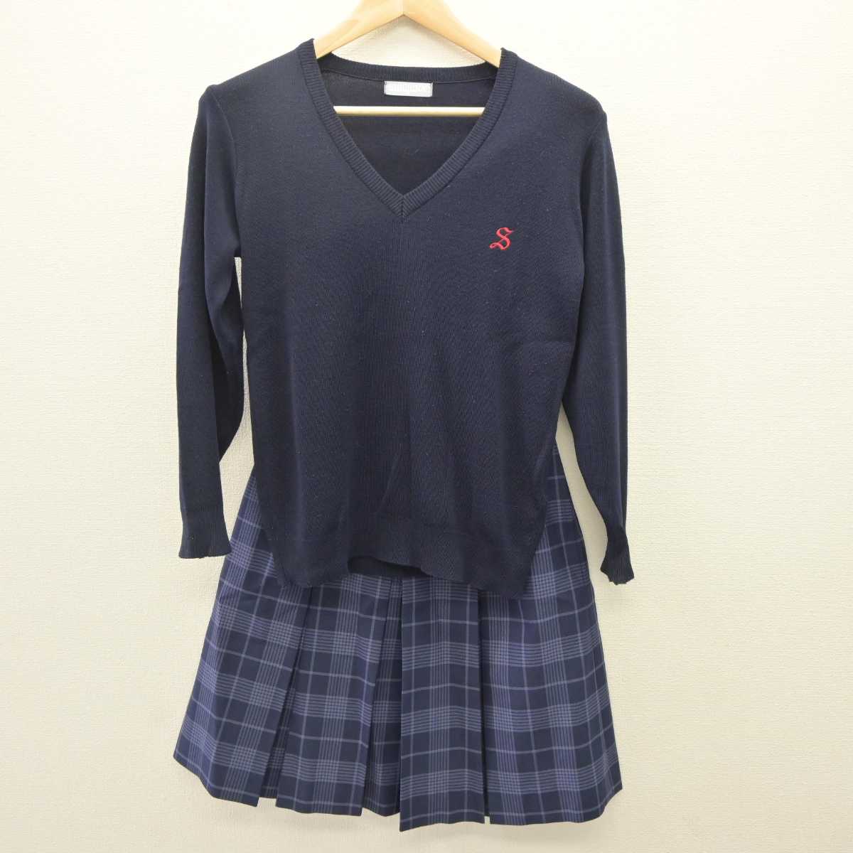 中古】宮城県 塩釜高等学校 女子制服 4点 (ブレザー・ニット・スカート