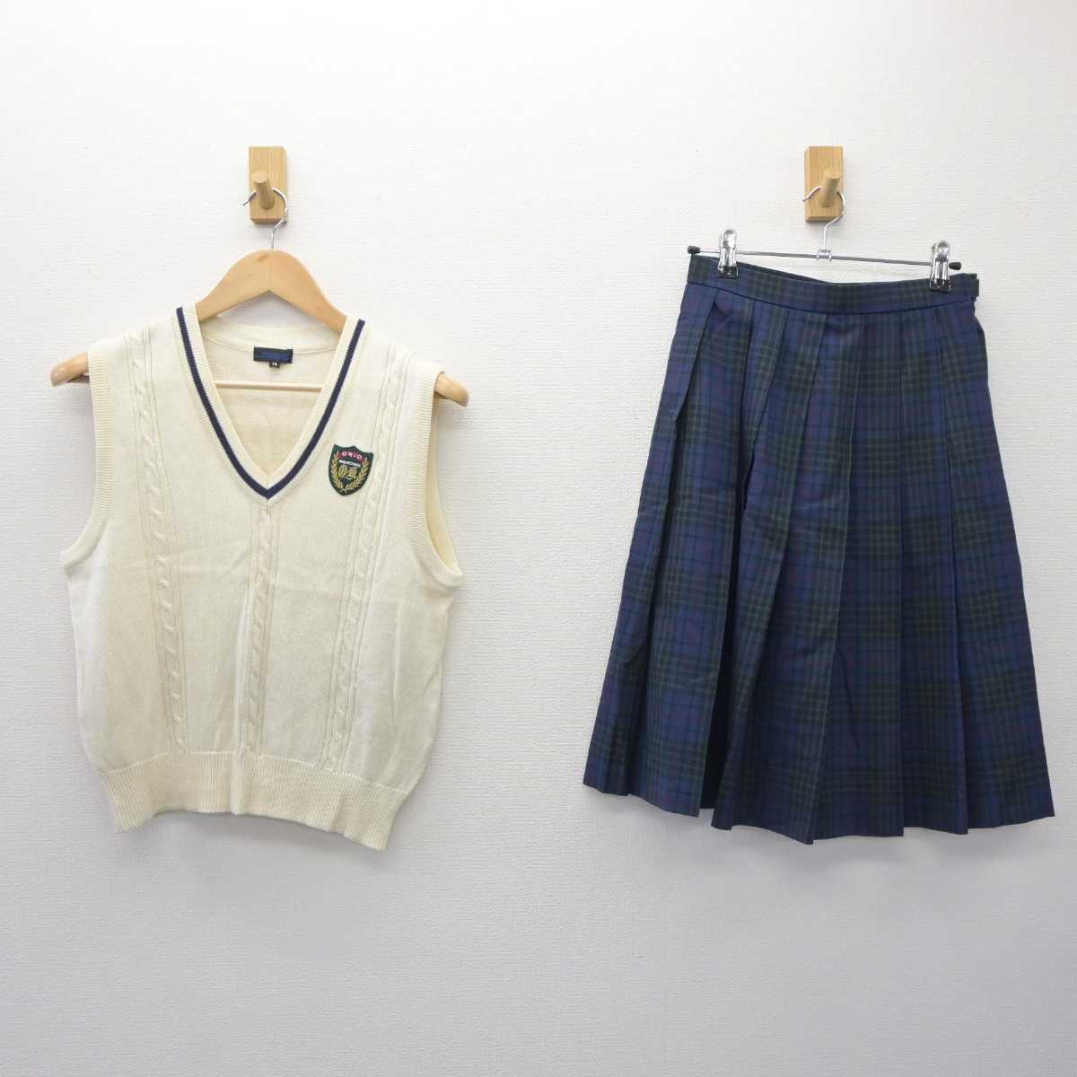 【中古】福岡県 折尾高等学校 女子制服 2点 (ニットベスト・スカート) sf060151