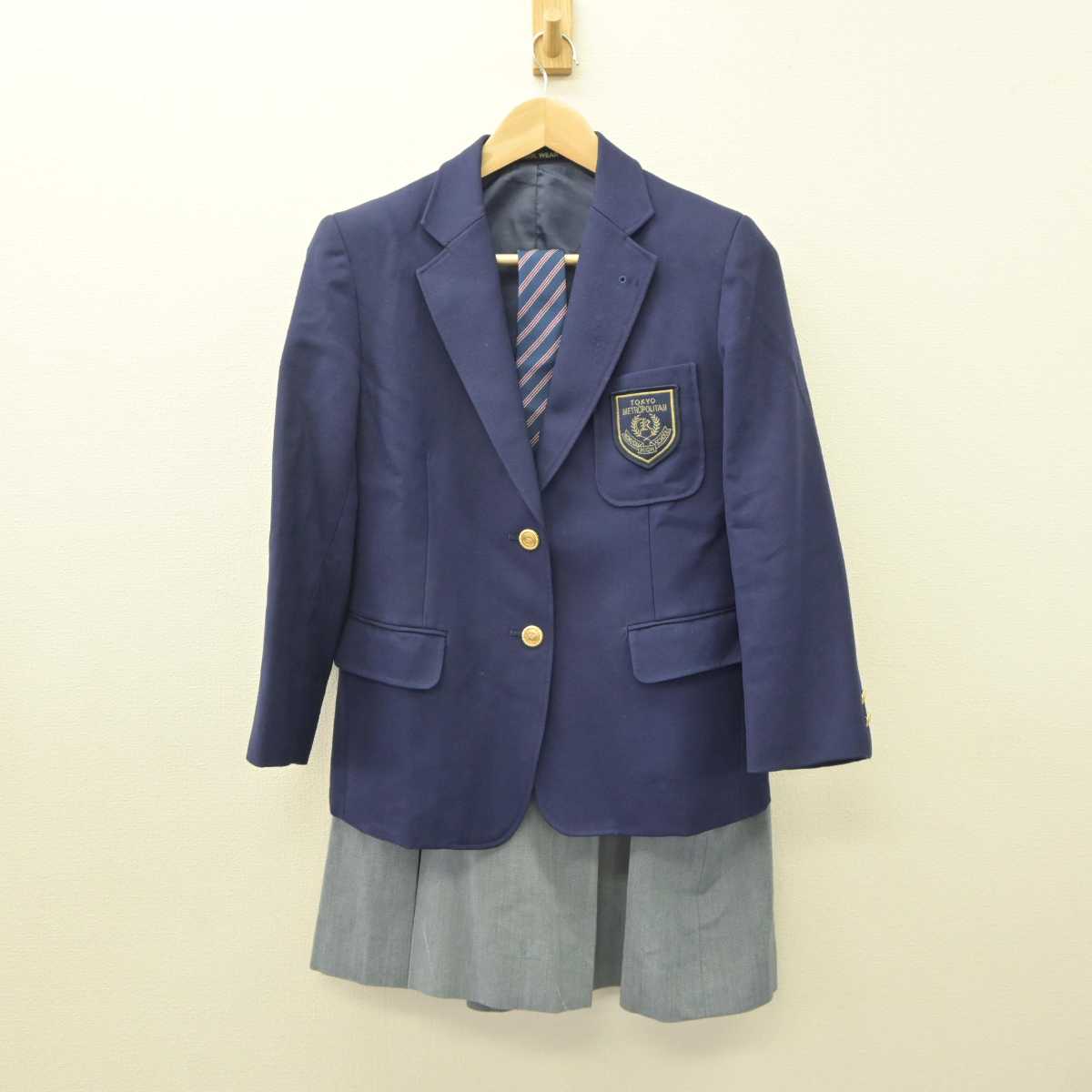 【中古】東京都 東京都立国際高等学校 女子制服 3点 (ブレザー・スカート) sf060174