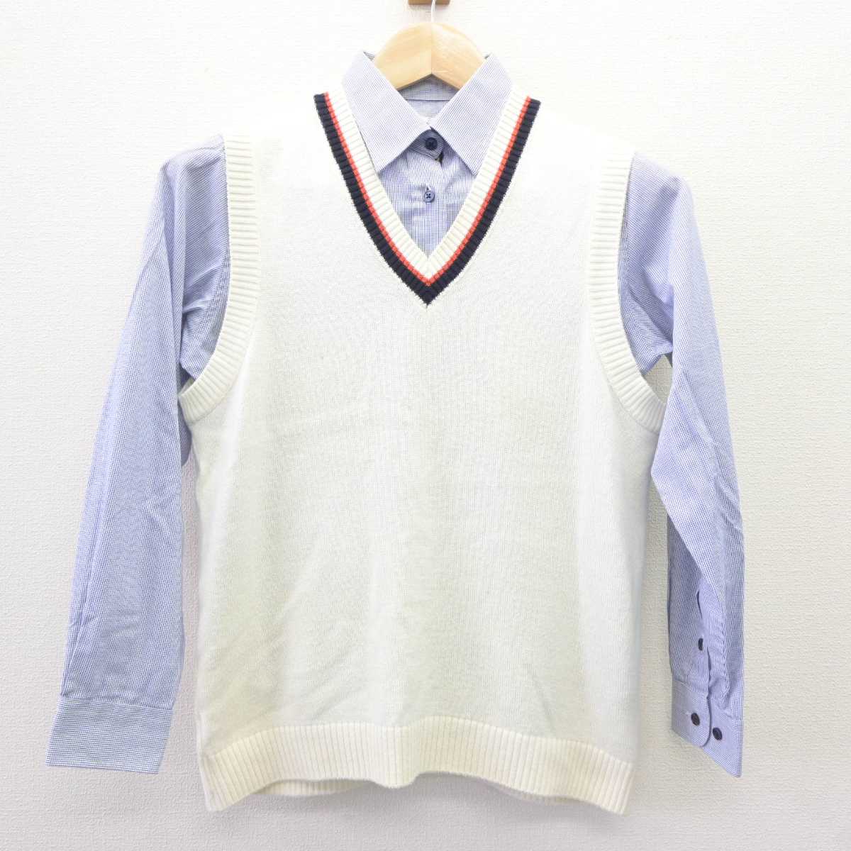 【中古】北海道 北海道科学大学高等学校 女子制服 2点 (ニットベスト・シャツ) sf060262