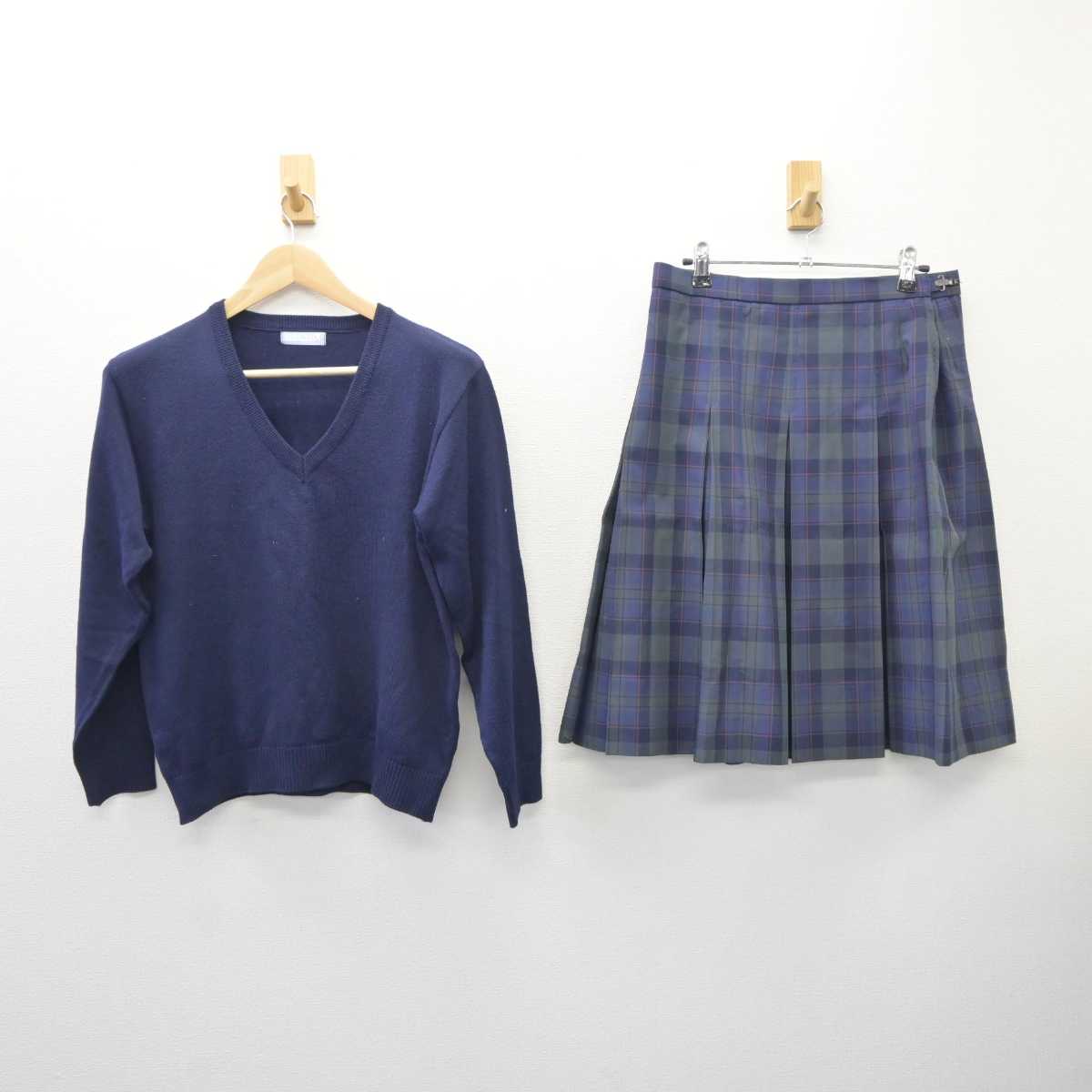 【中古】大阪府 枚方市立楠葉中学校 女子制服 2点 (ニット・スカート) sf060295