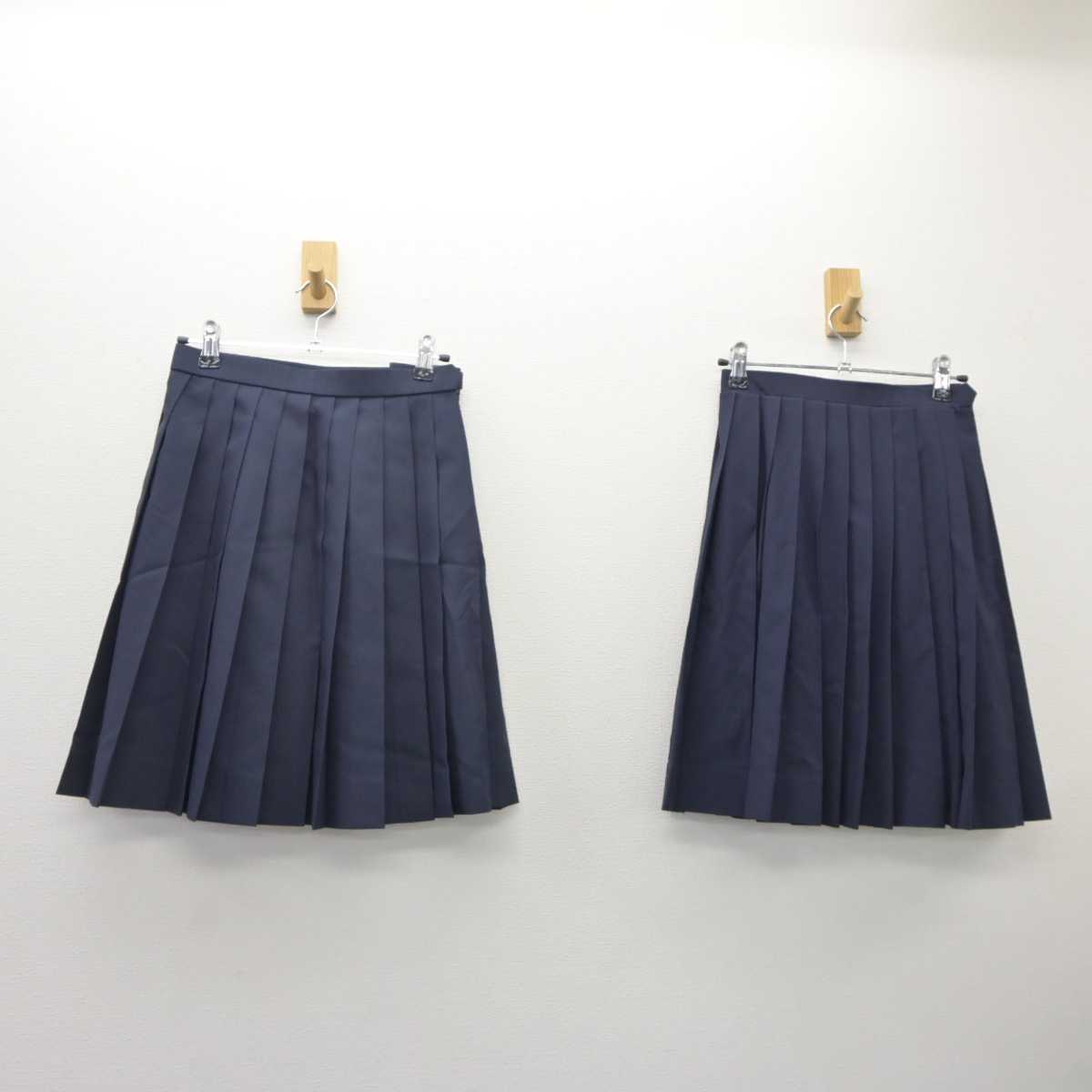 【中古】岡山県 灘崎中学校 女子制服 3点 (セーラー服・スカート) sf060346