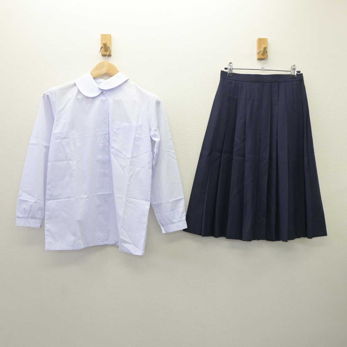 【中古】埼玉県 本庄東中学校 女子制服 2点 (シャツ・スカート) sf060366