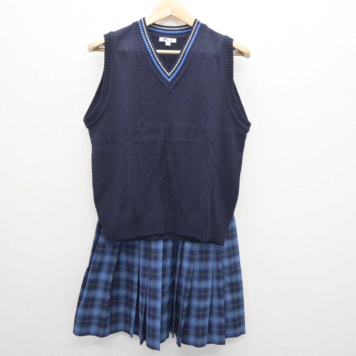 【中古】京都府 京都産業大学附属高等学校 女子制服 3点 (ニットベスト・ニットベスト・スカート) sf060479