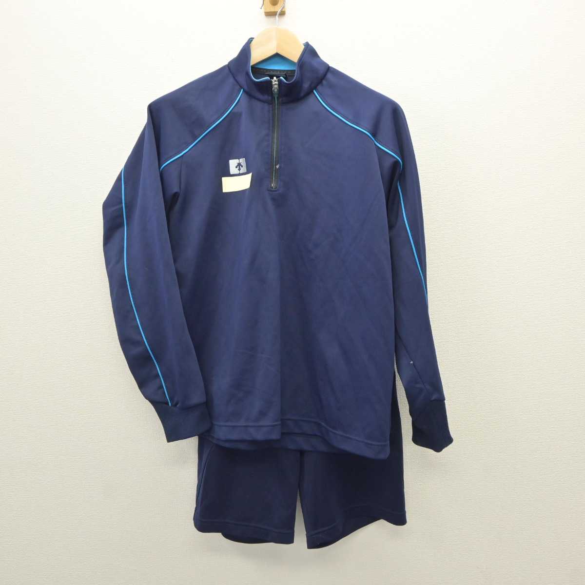 【中古】広島県 塩町中学校 女子制服 3点 (ジャージ 上・ジャージ 下・体操服 下) sf060573