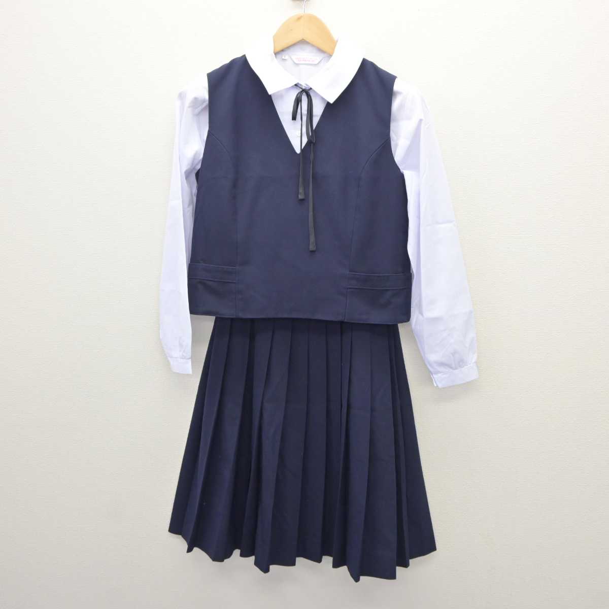 中古】群馬県 倉渕中学校 女子制服 5点 (ブレザー・シャツ・ベスト