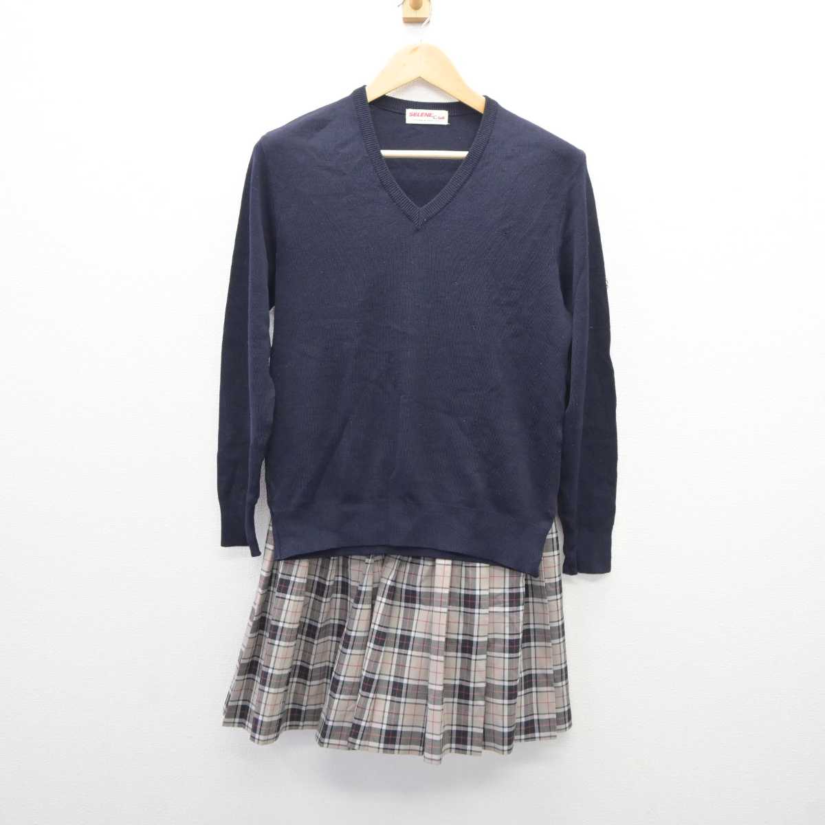 【中古】兵庫県 芦屋高等学校 女子制服 2点 (ニット・スカート) sf060759