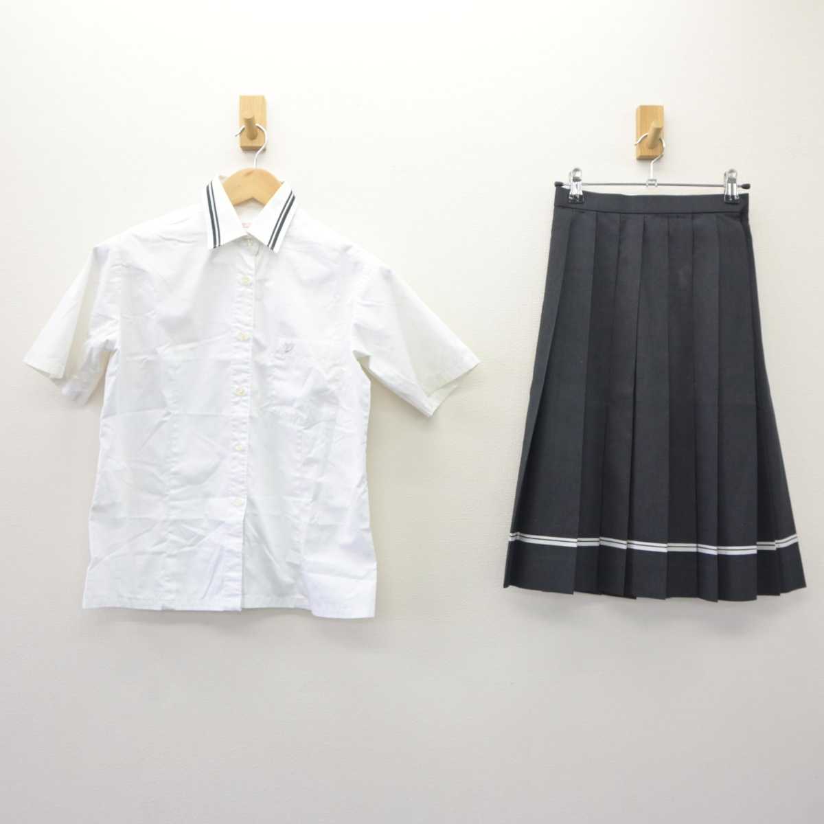 【中古】広島県 銀河学院中学校高等学校 女子制服 3点 (シャツ・スカート) sf060853