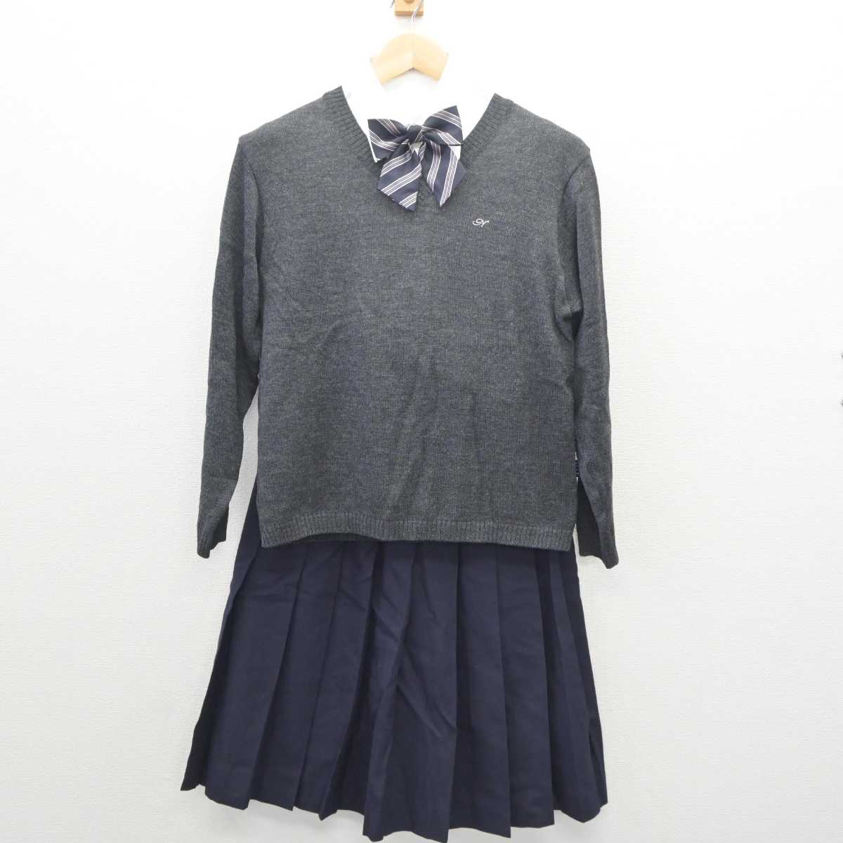 【中古】福岡県 中村学園女子高等学校 女子制服 5点 (ブレザー・ニット・シャツ・スカート) sf061126