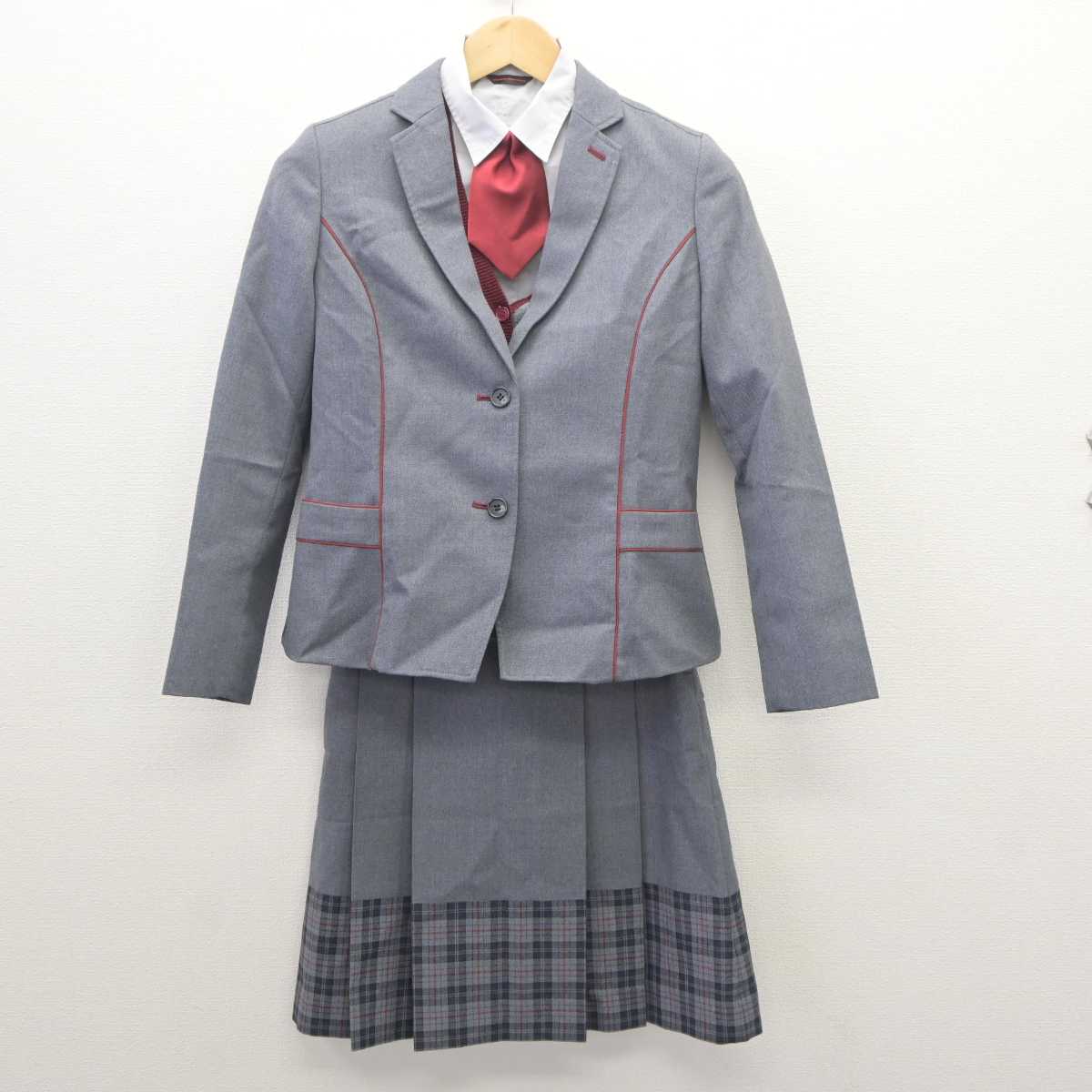 【中古】神奈川県 北鎌倉女子学園高等学校 女子制服 5点 (ブレザー・ニット・シャツ・スカート) sf061130