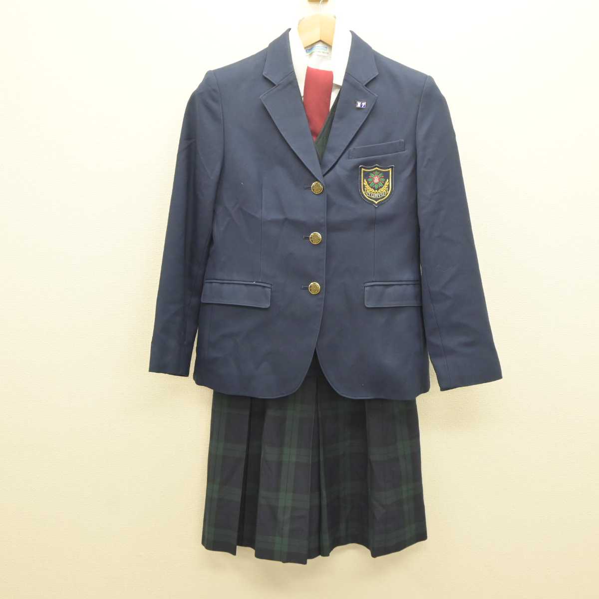 【中古】熊本県 東稜高等学校 女子制服 5点 (ブレザー・ベスト・シャツ・スカート) sf061189